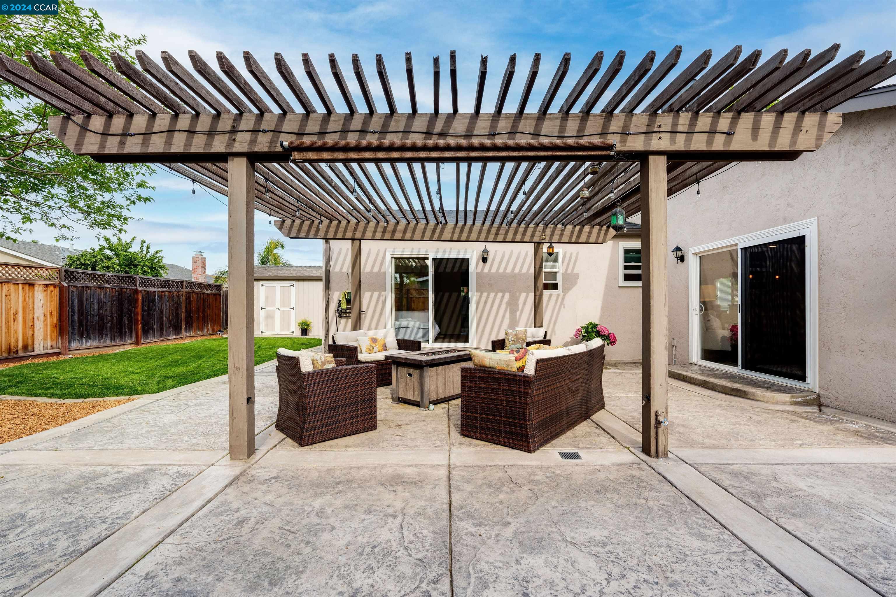Detail Gallery Image 31 of 37 For 931 Hanover St, Livermore,  CA 94551 - 3 Beds | 2 Baths