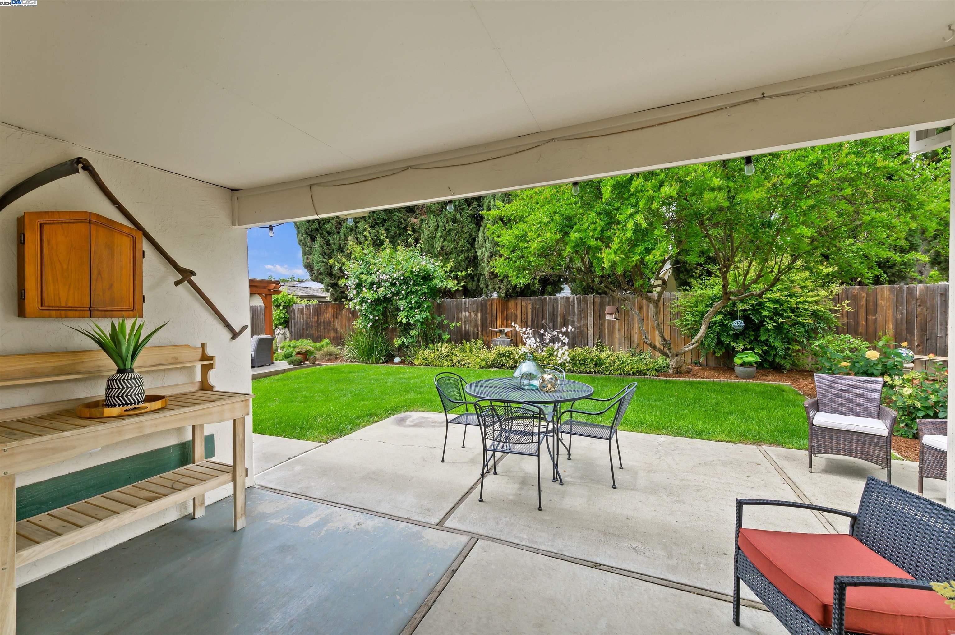 Detail Gallery Image 17 of 23 For 544 Swallow Dr, Livermore,  CA 94551 - 3 Beds | 2 Baths