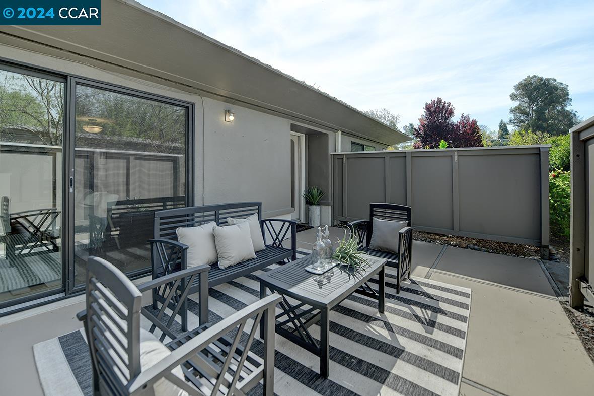 Detail Gallery Image 6 of 42 For 1101 Leisure Ln #4,  Walnut Creek,  CA 94595 - 1 Beds | 1 Baths