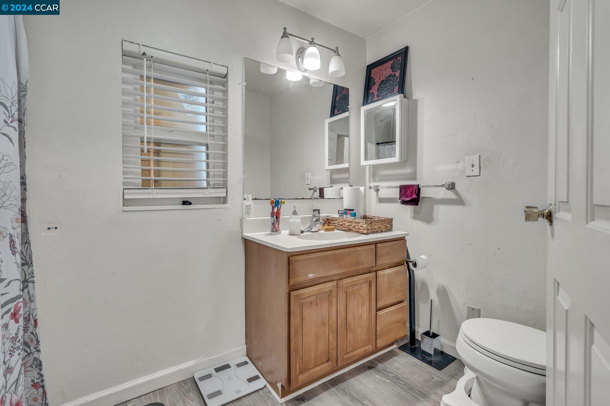 Detail Gallery Image 21 of 33 For 516 1st St, Rodeo,  CA 94572 - – Beds | – Baths