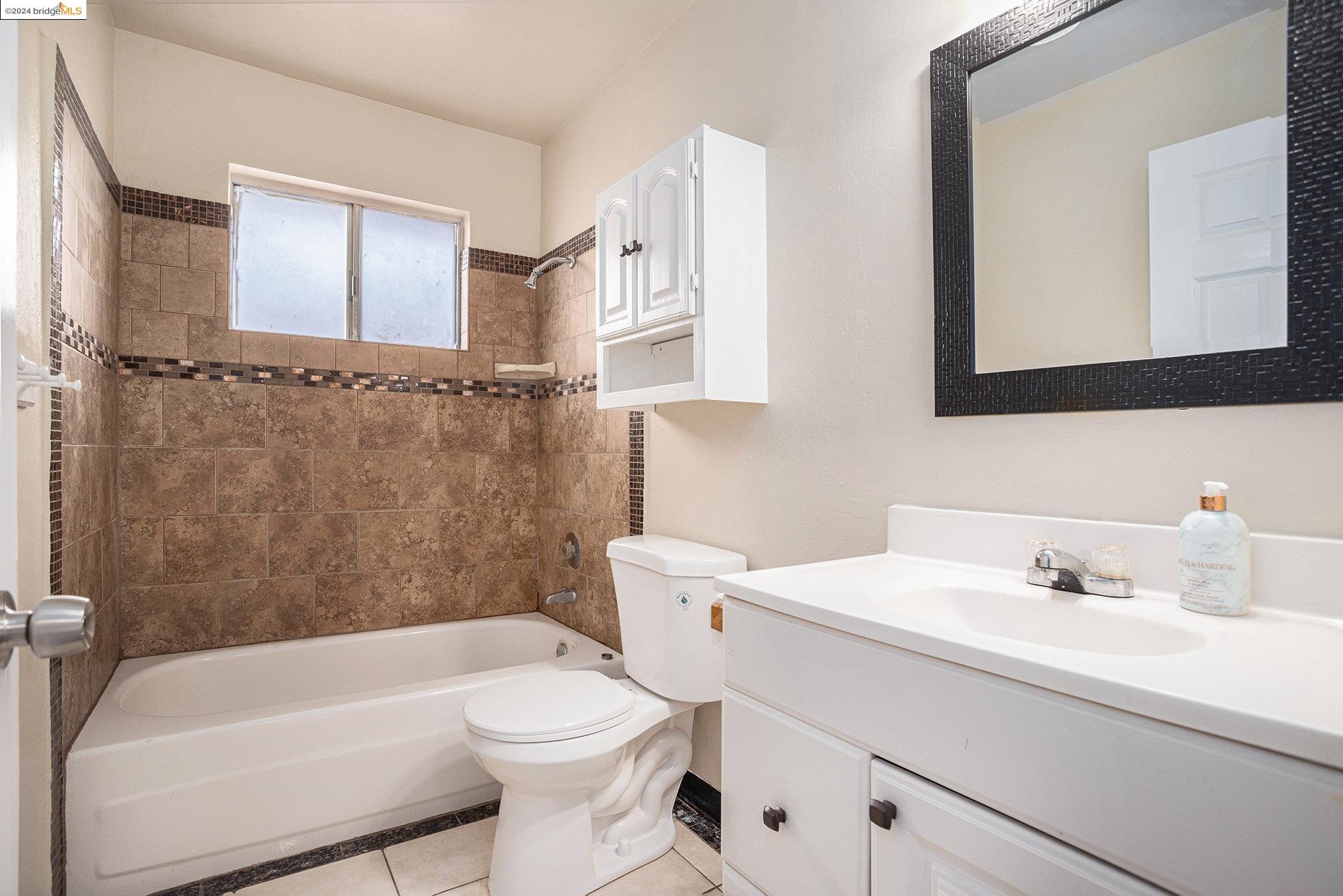 Detail Gallery Image 15 of 16 For 2117 Lemontree Way #4,  Antioch,  CA 94509 - 2 Beds | 1 Baths