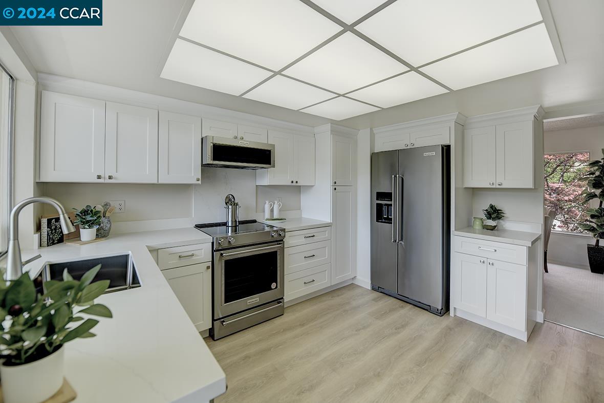 Detail Gallery Image 1 of 1 For 2105 Cactus Ct #3,  Walnut Creek,  CA 94595 - 2 Beds | 2 Baths