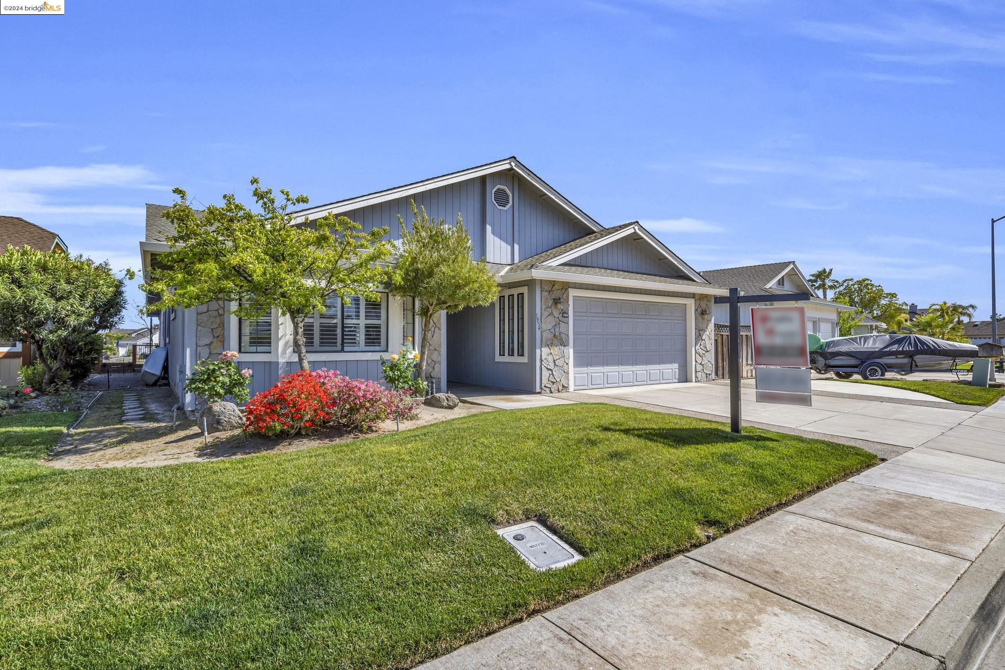 Detail Gallery Image 1 of 47 For 1954 Seal Way, Discovery Bay,  CA 94505-9999 - 3 Beds | 2 Baths