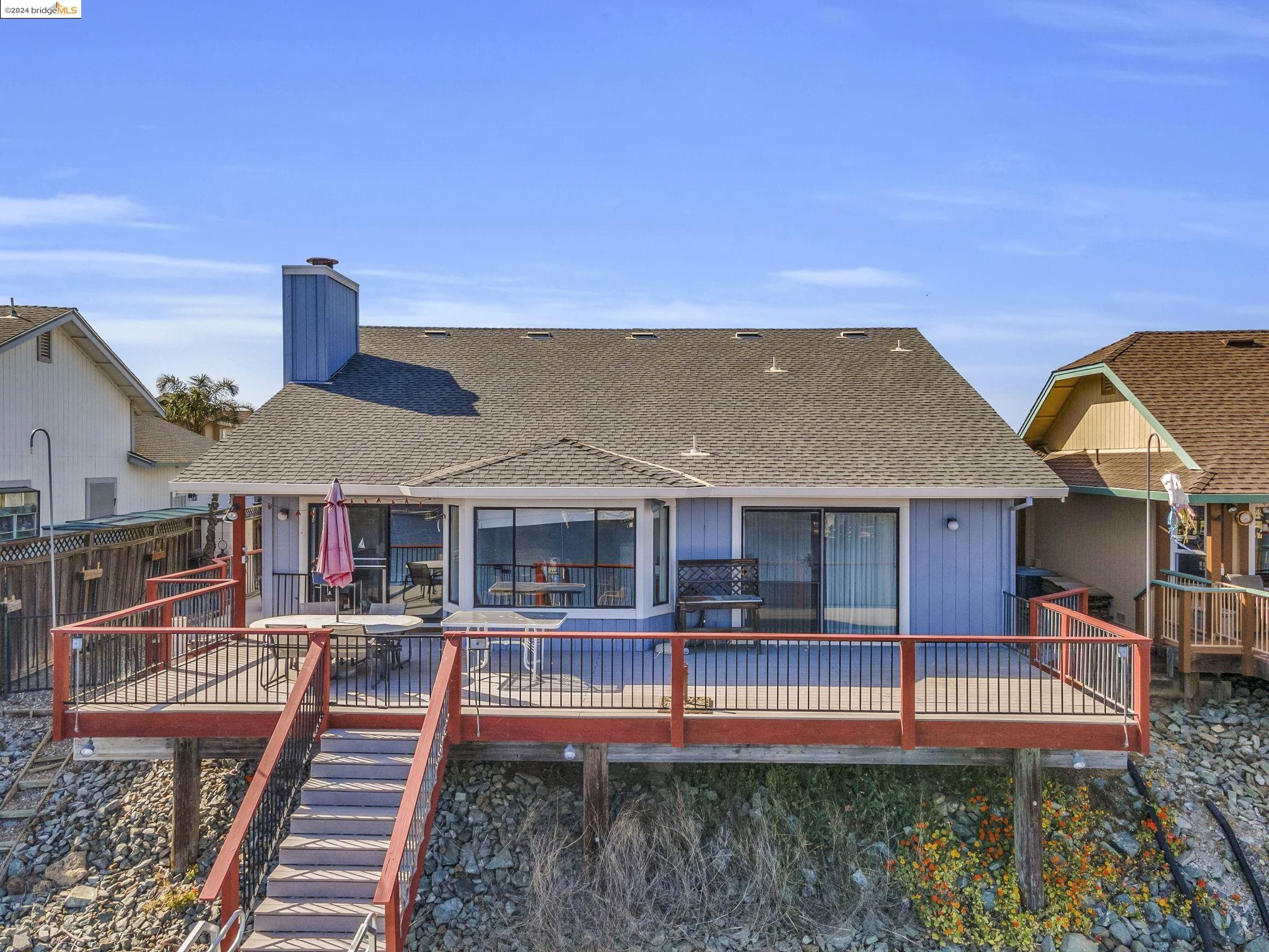 Detail Gallery Image 11 of 47 For 1954 Seal Way, Discovery Bay,  CA 94505-9999 - 3 Beds | 2 Baths