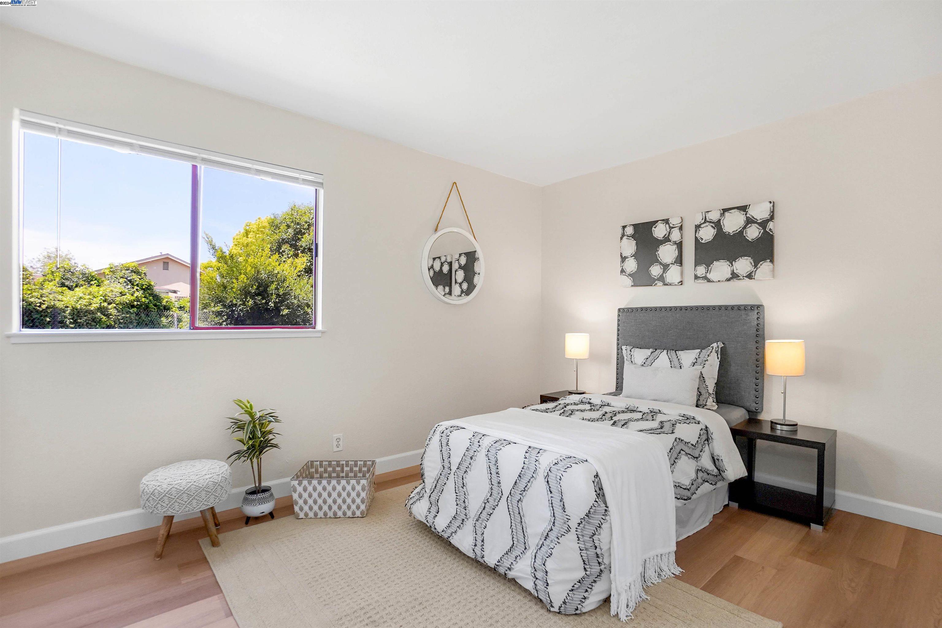 Detail Gallery Image 22 of 33 For 27901 Thornton Ct 5b,  Hayward,  CA 94544 - 2 Beds | 1 Baths