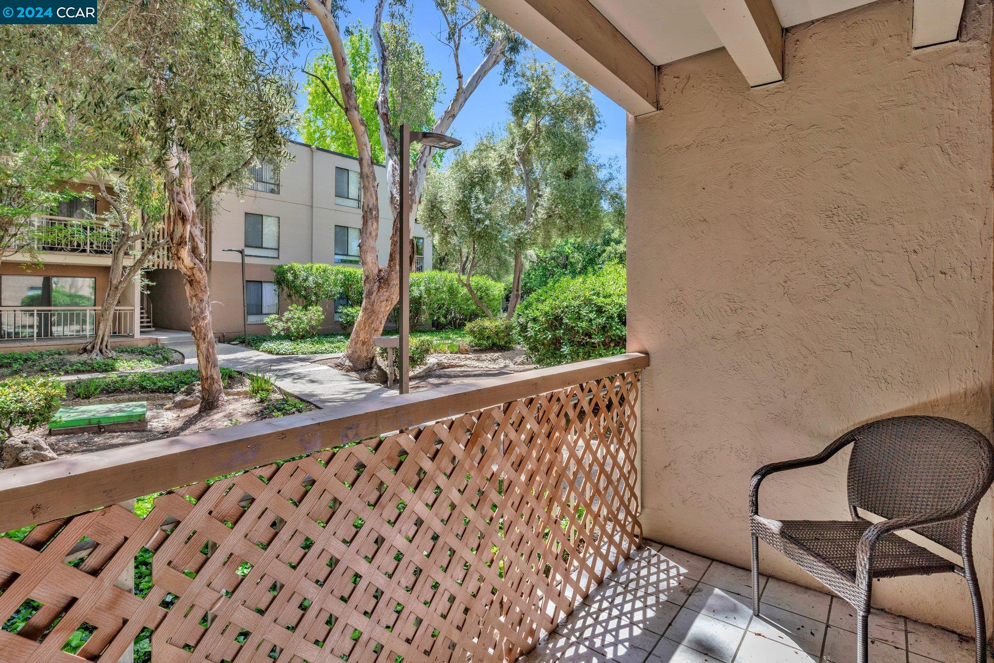 Detail Gallery Image 26 of 52 For 470 N Civic Dr. #101,  Walnut Creek,  CA 94596 - 1 Beds | 1 Baths