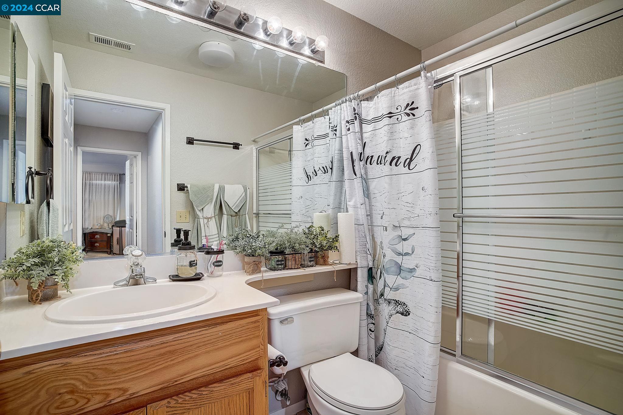 Detail Gallery Image 13 of 24 For 3081 Emerson Ln, Brentwood,  CA 94513 - 3 Beds | 2 Baths