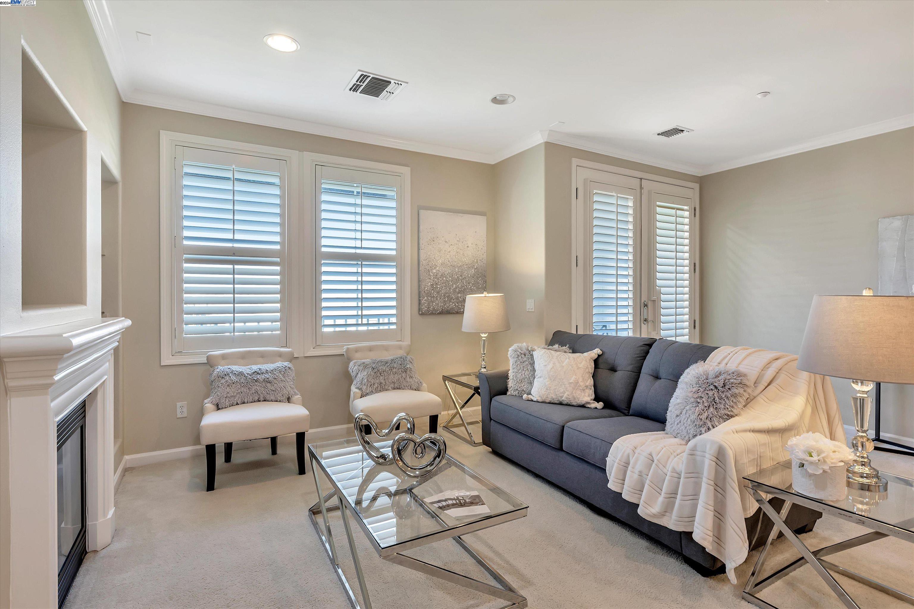 Detail Gallery Image 2 of 39 For 3240 Maguire Way #424,  Dublin,  CA 94568 - 2 Beds | 2/1 Baths
