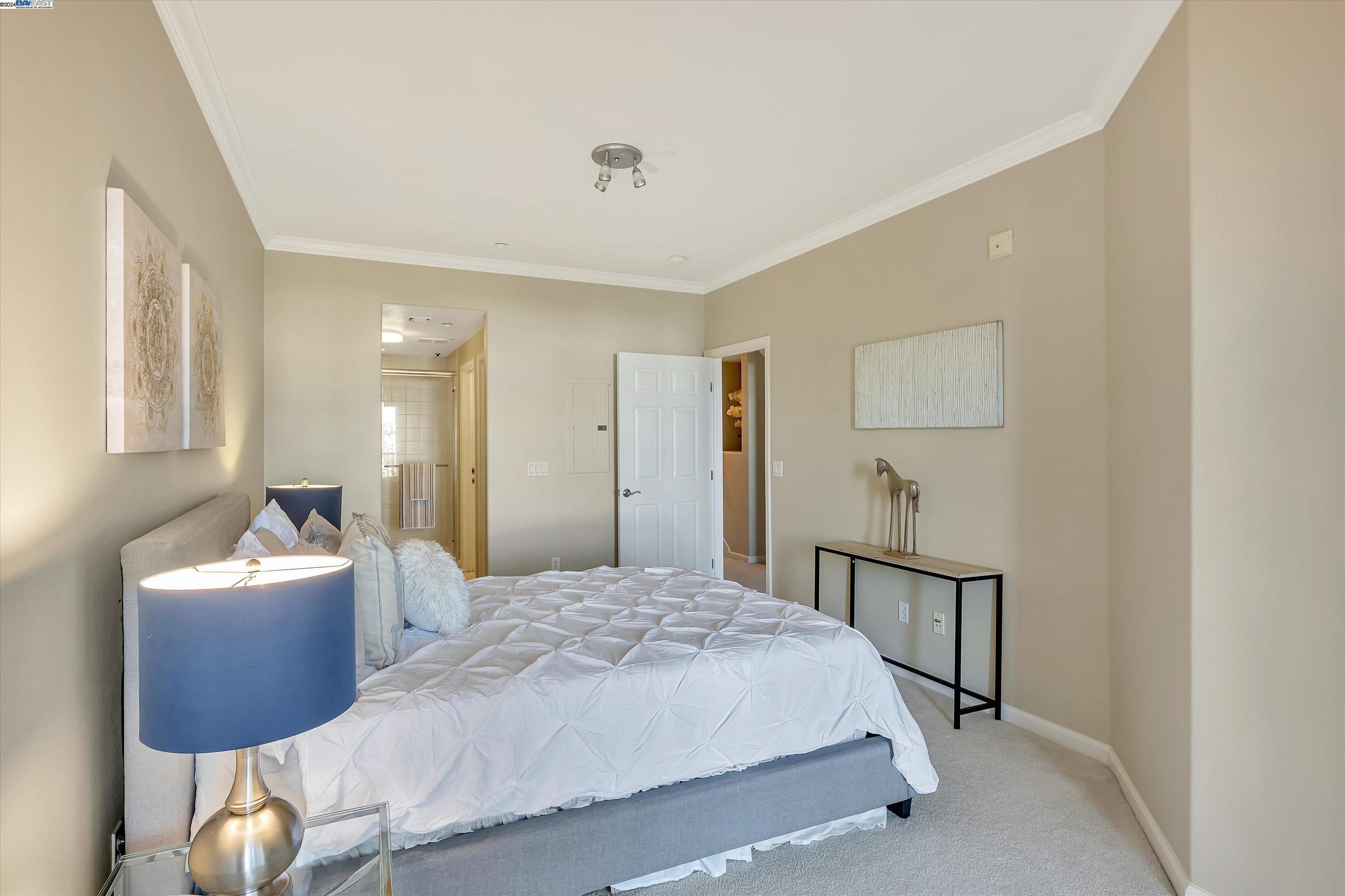 Detail Gallery Image 18 of 39 For 3240 Maguire Way #424,  Dublin,  CA 94568 - 2 Beds | 2/1 Baths