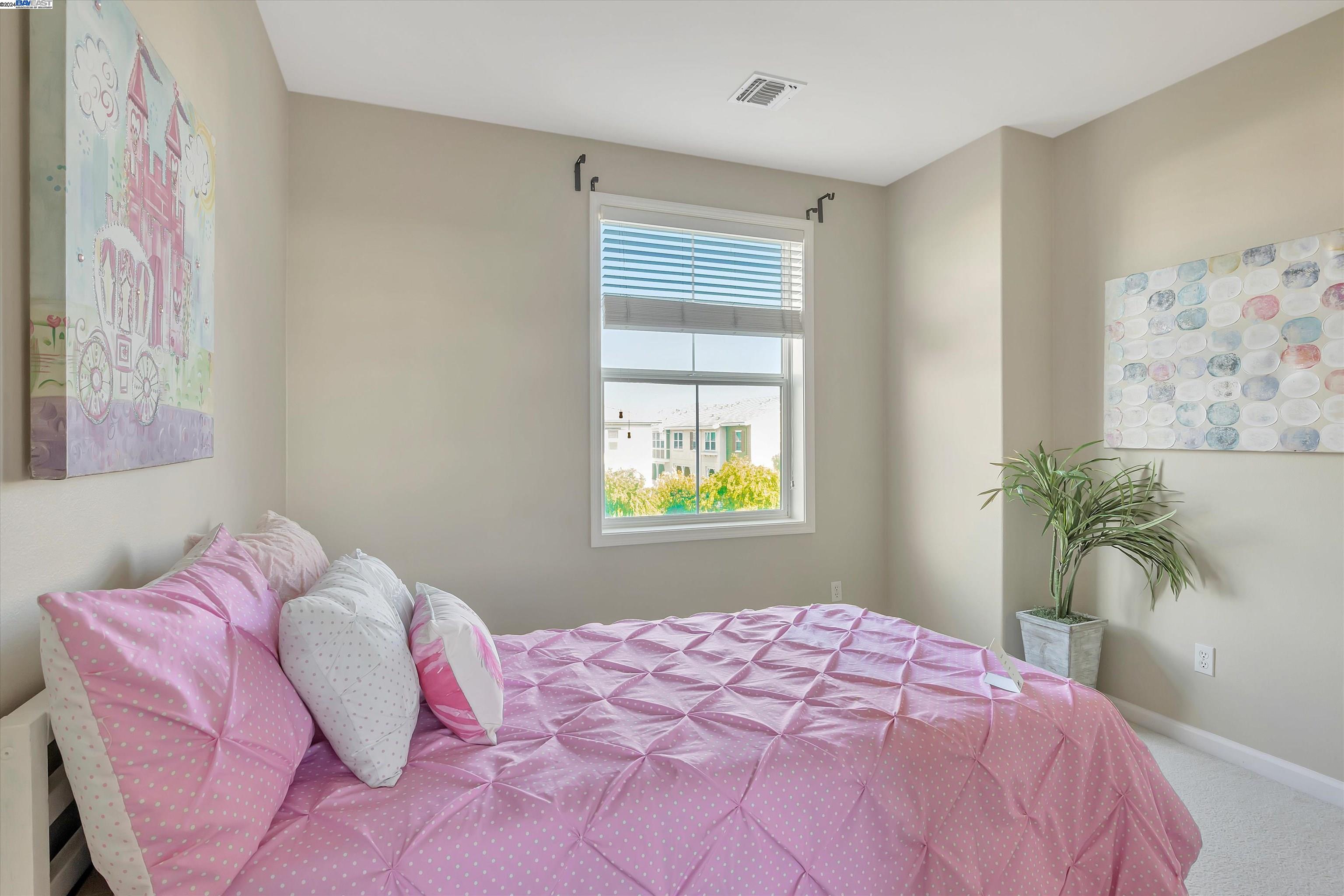 Detail Gallery Image 21 of 39 For 3240 Maguire Way #424,  Dublin,  CA 94568 - 2 Beds | 2/1 Baths