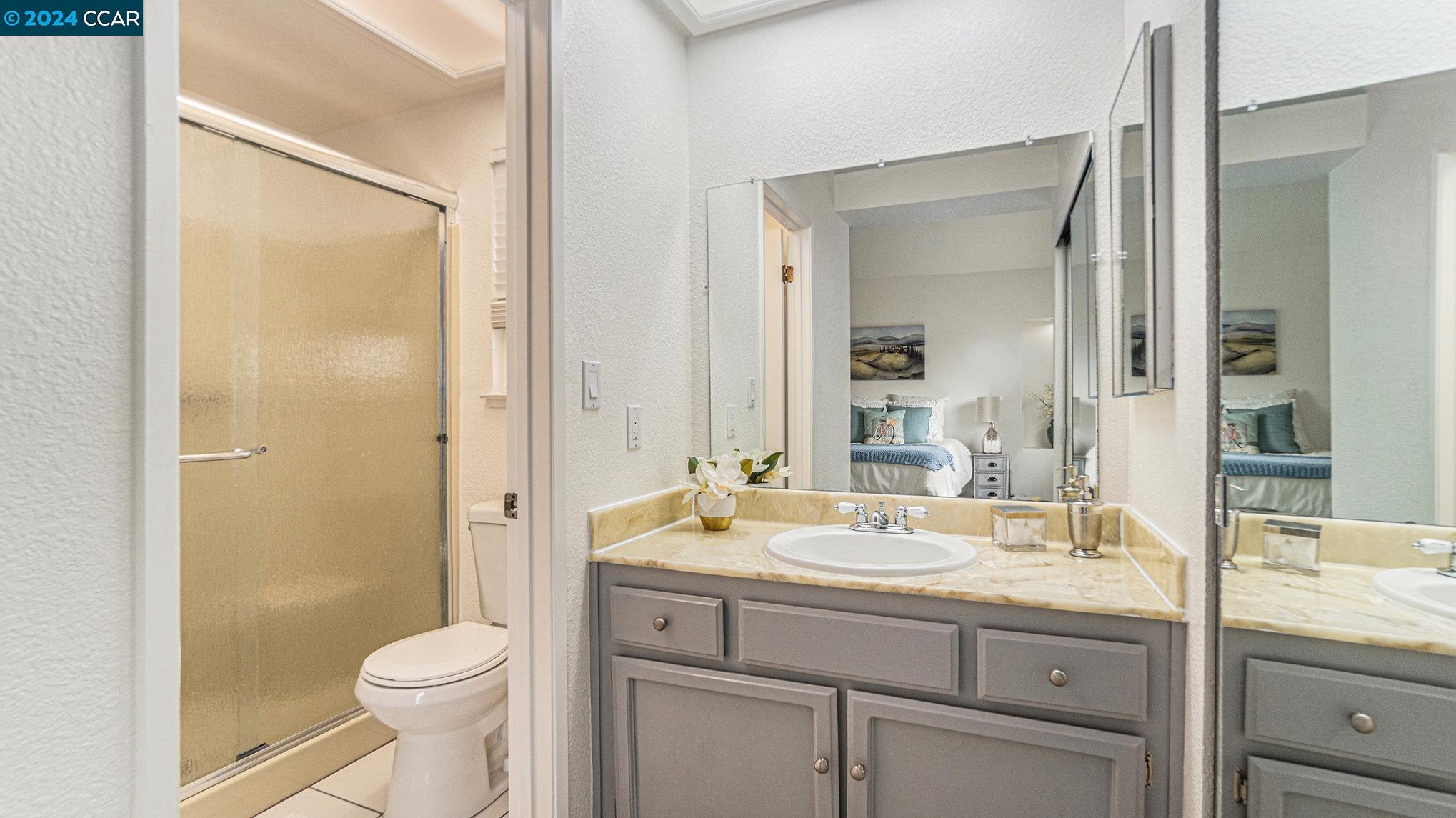 Detail Gallery Image 12 of 21 For 11 Brodia Ct, Martinez,  CA 94553 - 3 Beds | 2/1 Baths