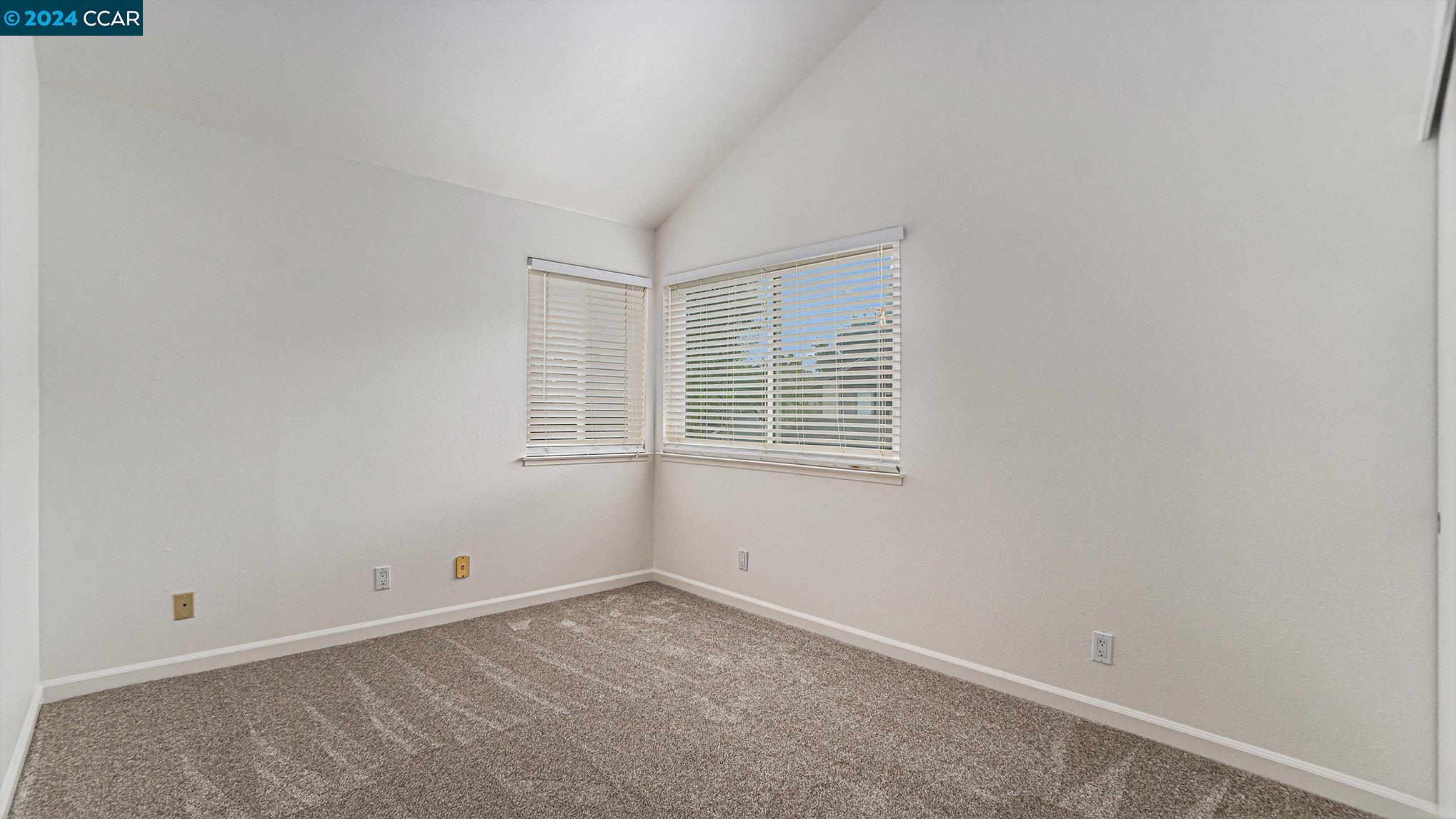 Detail Gallery Image 13 of 21 For 11 Brodia Ct, Martinez,  CA 94553 - 3 Beds | 2/1 Baths