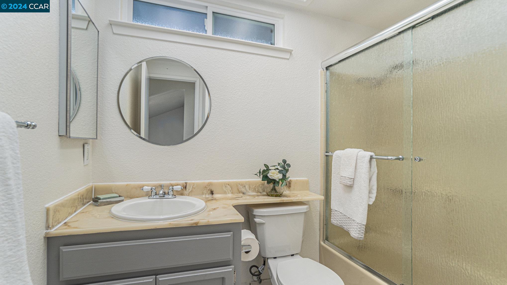 Detail Gallery Image 16 of 21 For 11 Brodia Ct, Martinez,  CA 94553 - 3 Beds | 2/1 Baths