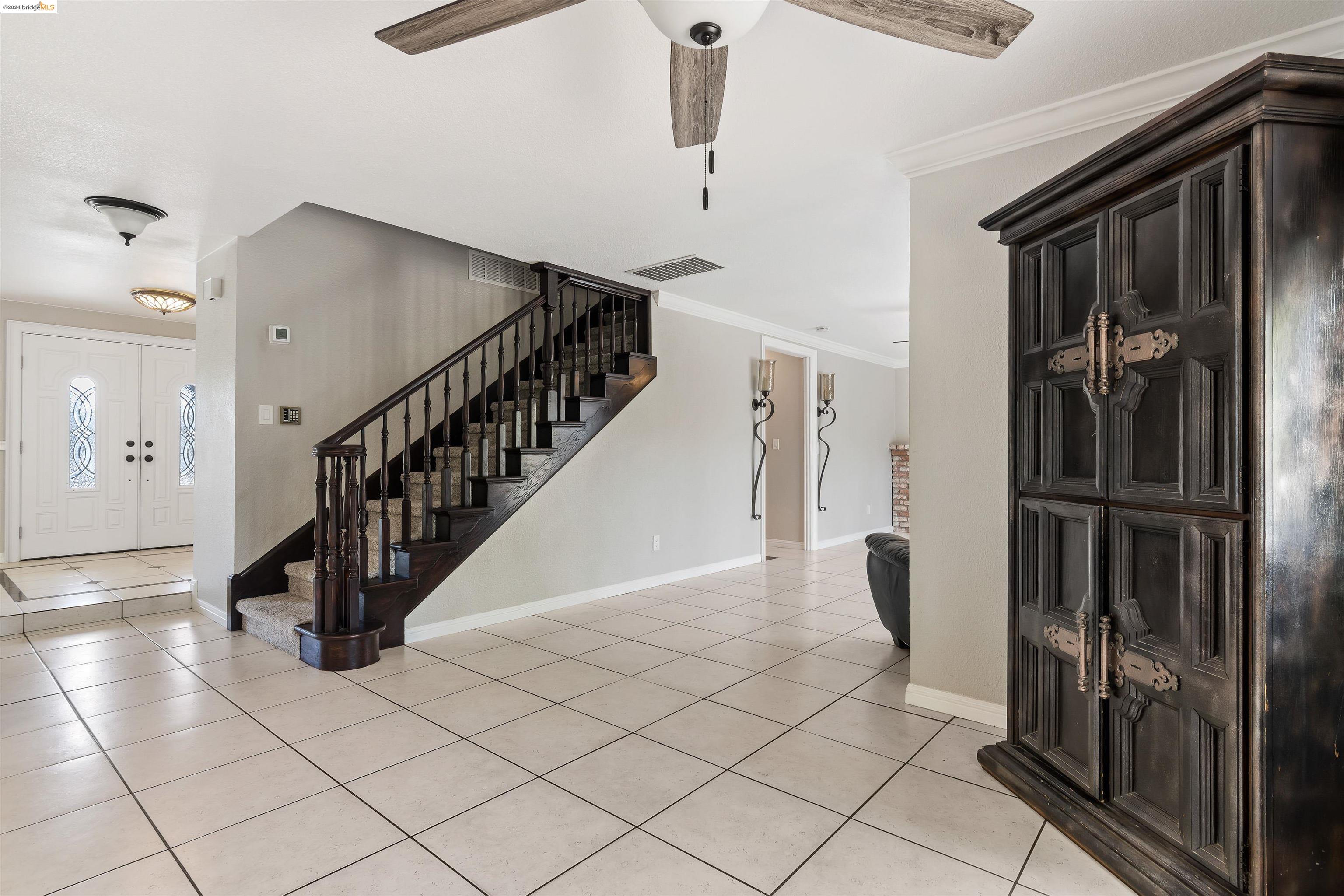 Detail Gallery Image 18 of 30 For 1305 Tarryton Ct, Antioch,  CA 94509 - 4 Beds | 2/1 Baths