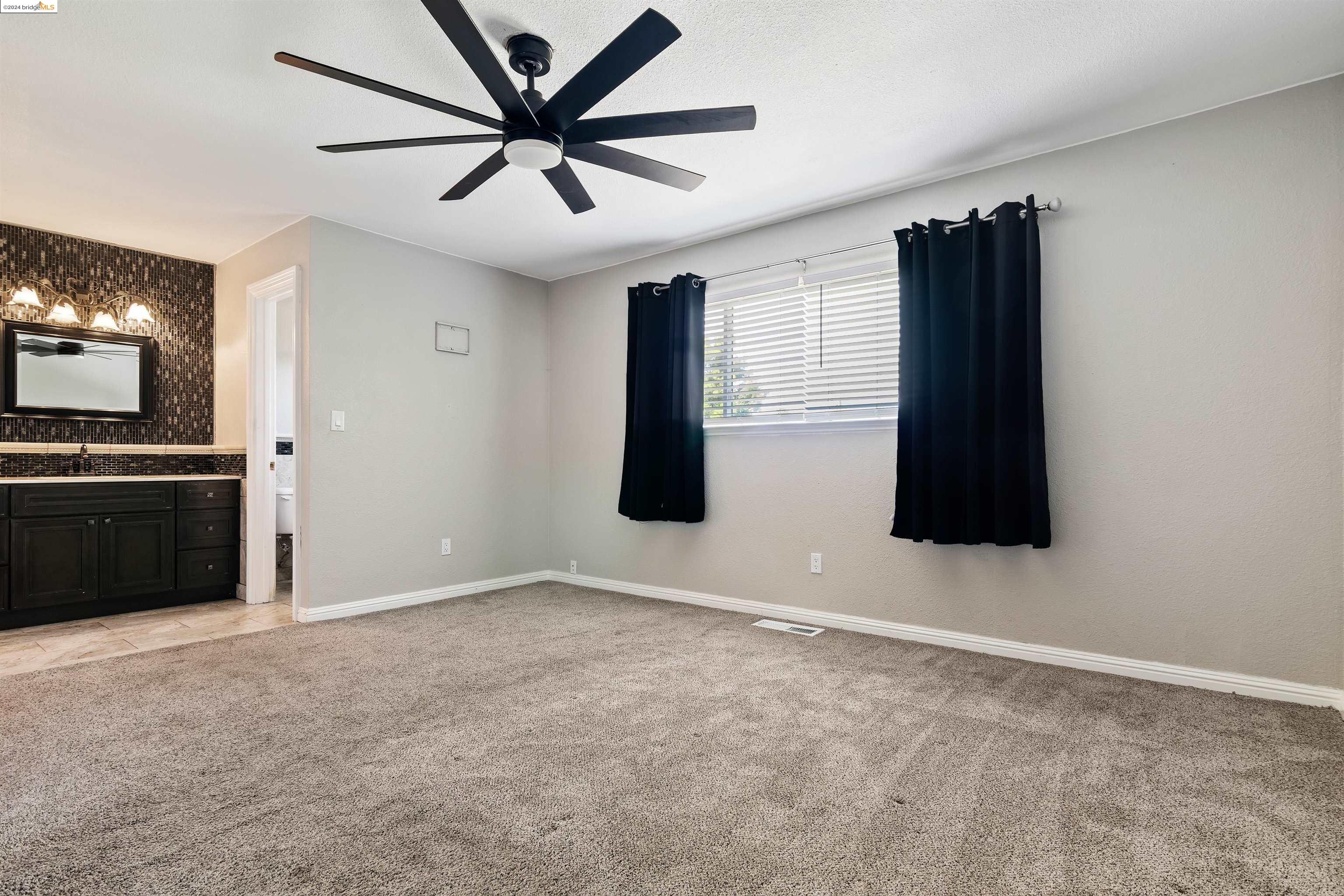 Detail Gallery Image 21 of 30 For 1305 Tarryton Ct, Antioch,  CA 94509 - 4 Beds | 2/1 Baths