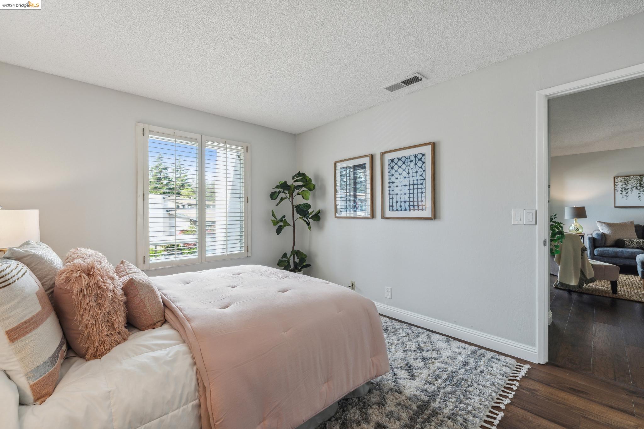 Detail Gallery Image 22 of 39 For 5450 Concord Blvd #A6,  Concord,  CA 94521 - 1 Beds | 1 Baths