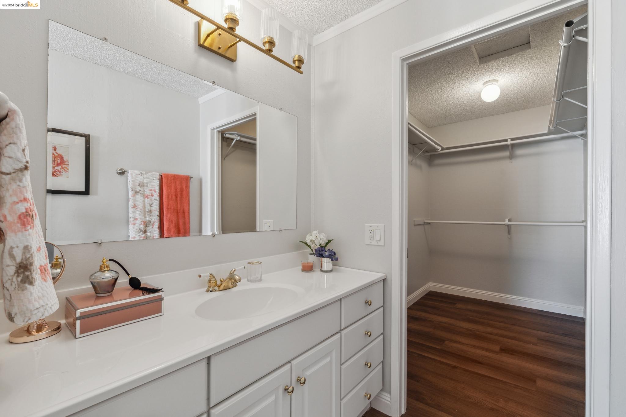 Detail Gallery Image 24 of 39 For 5450 Concord Blvd #A6,  Concord,  CA 94521 - 1 Beds | 1 Baths