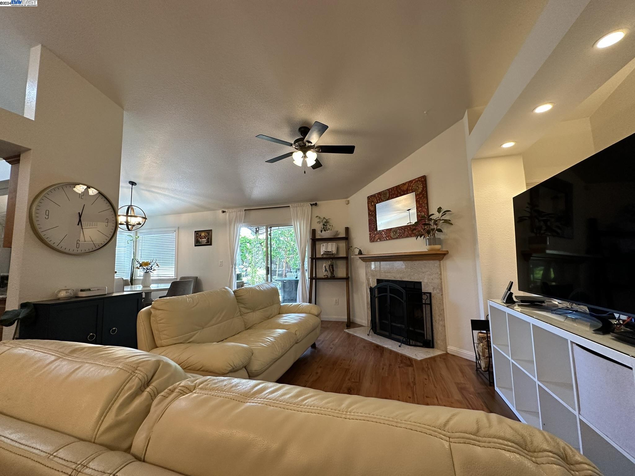 Detail Gallery Image 7 of 60 For 768 Cornsilk Ct, Brentwood,  CA 94513 - 4 Beds | 2 Baths