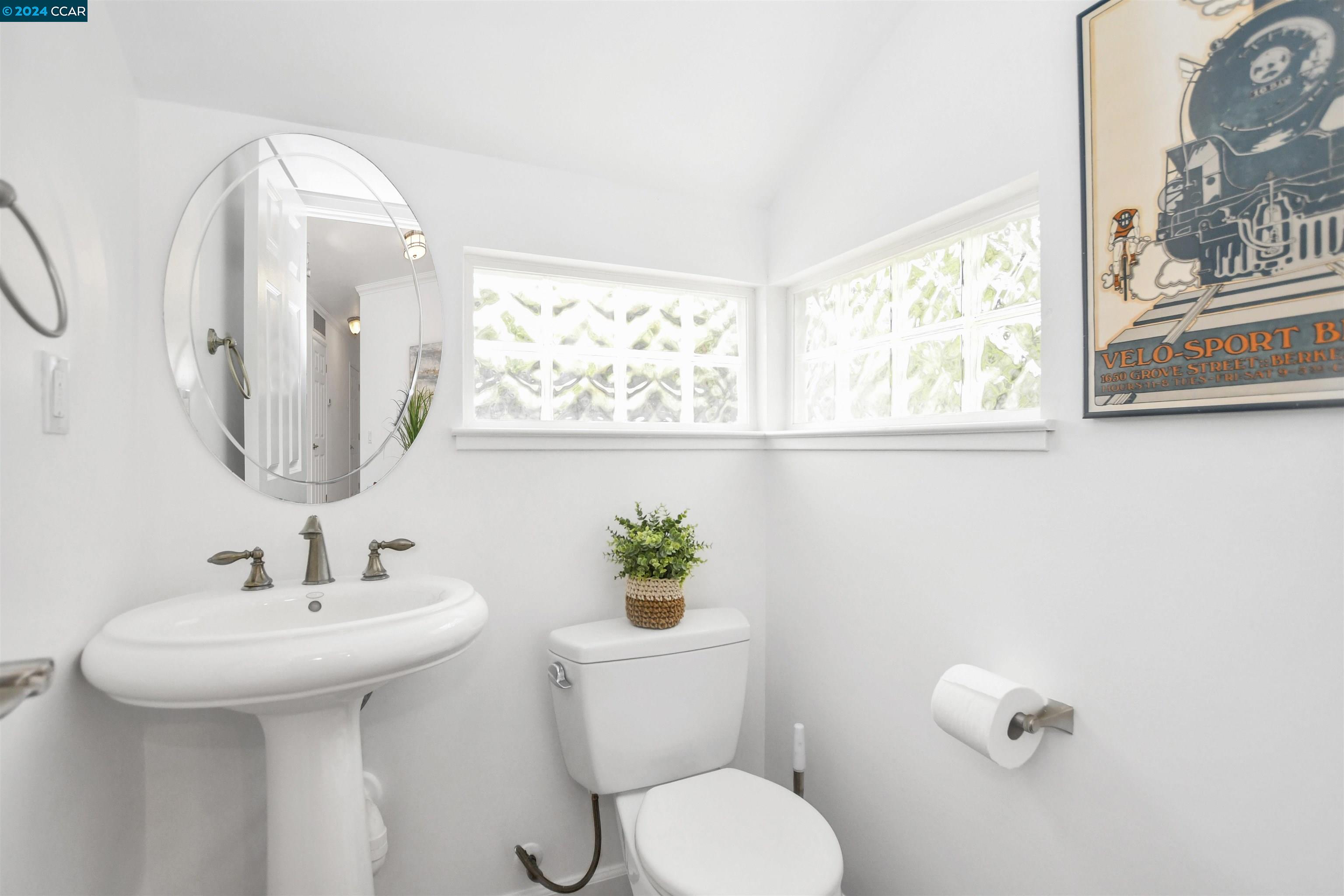 Detail Gallery Image 28 of 44 For 16 Edie Ct, Pleasant Hill,  CA 94523 - 4 Beds | 2/1 Baths