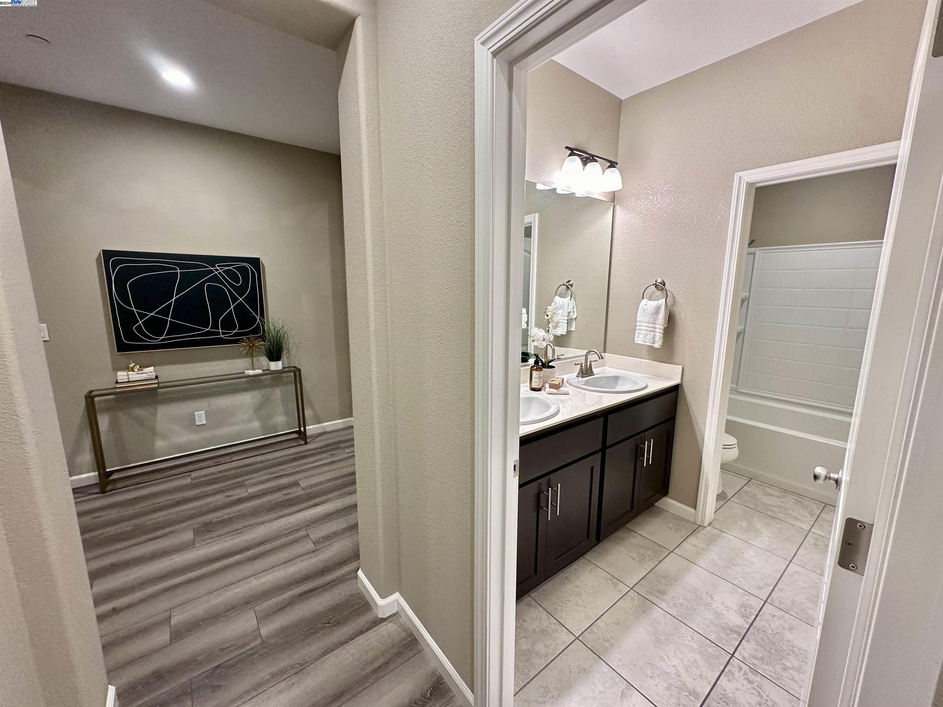 Detail Gallery Image 6 of 60 For 1541 Ranger St, Manteca,  CA 95337 - 4 Beds | 2/1 Baths
