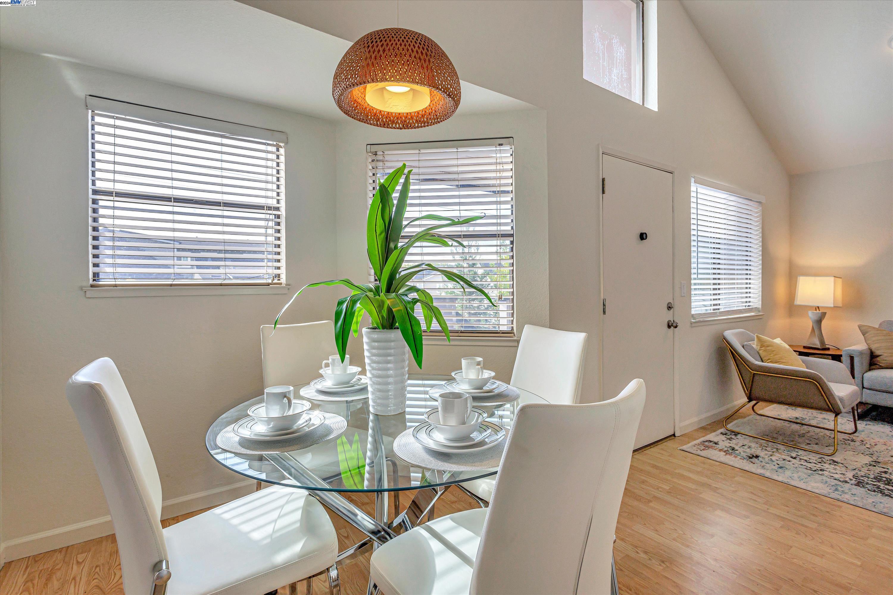 More Details about MLS # 41056873 : 356 BOLINGER TER