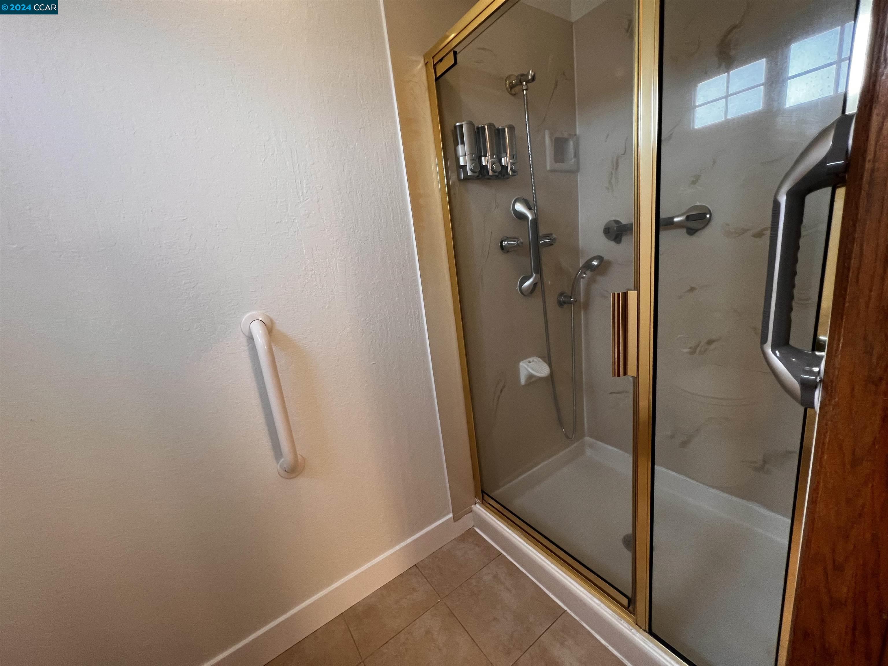Detail Gallery Image 21 of 29 For 2209 Lopez Drive, Antioch,  CA 94509 - 3 Beds | 2 Baths