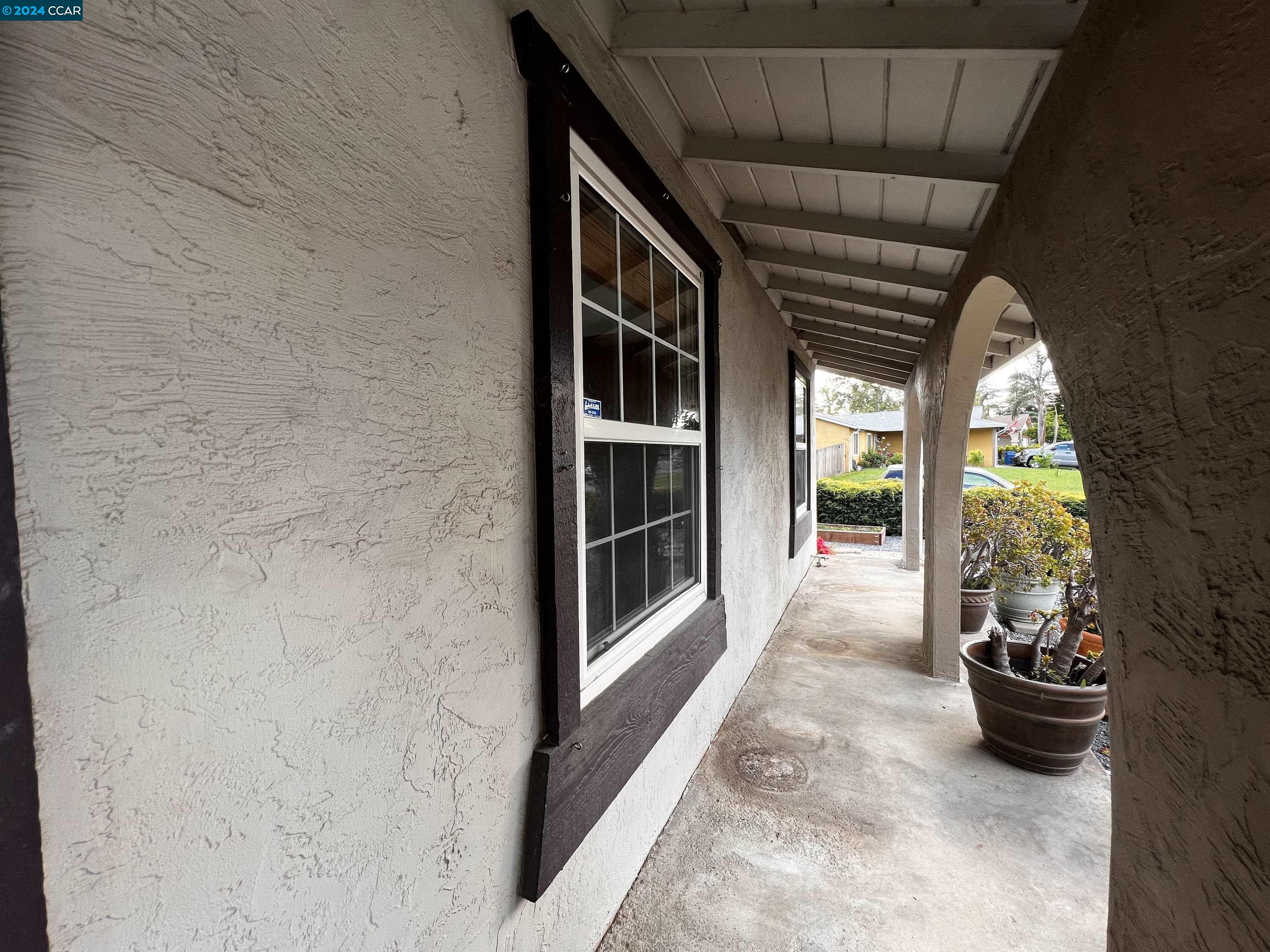 Detail Gallery Image 6 of 29 For 2209 Lopez Drive, Antioch,  CA 94509 - 3 Beds | 2 Baths