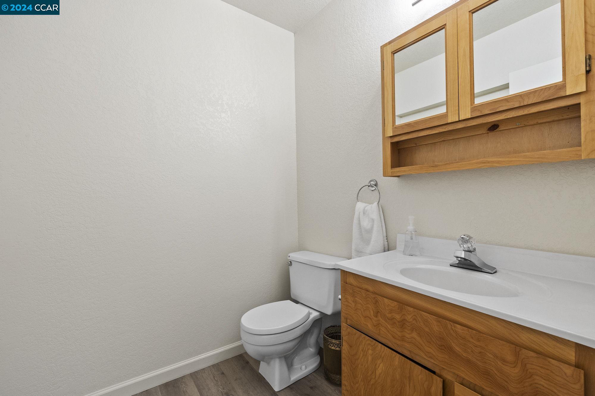 Detail Gallery Image 28 of 44 For 801 Mother Shipton, Copperopolis,  CA 95228 - 6 Beds | 3/2 Baths