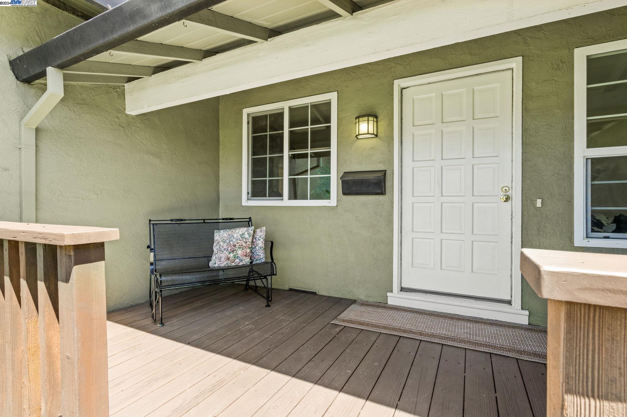 Detail Gallery Image 6 of 50 For 6909 Brighton Dr, Dublin,  CA 94568 - 4 Beds | 2 Baths