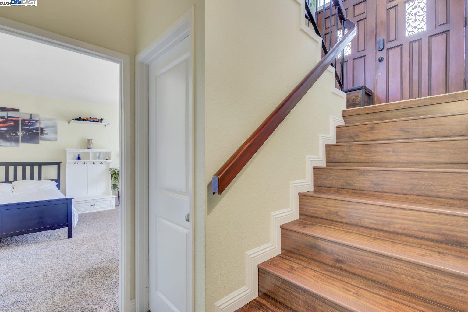Detail Gallery Image 17 of 42 For 22296 Cynthia Ct, Hayward,  CA 94541 - 4 Beds | 2 Baths