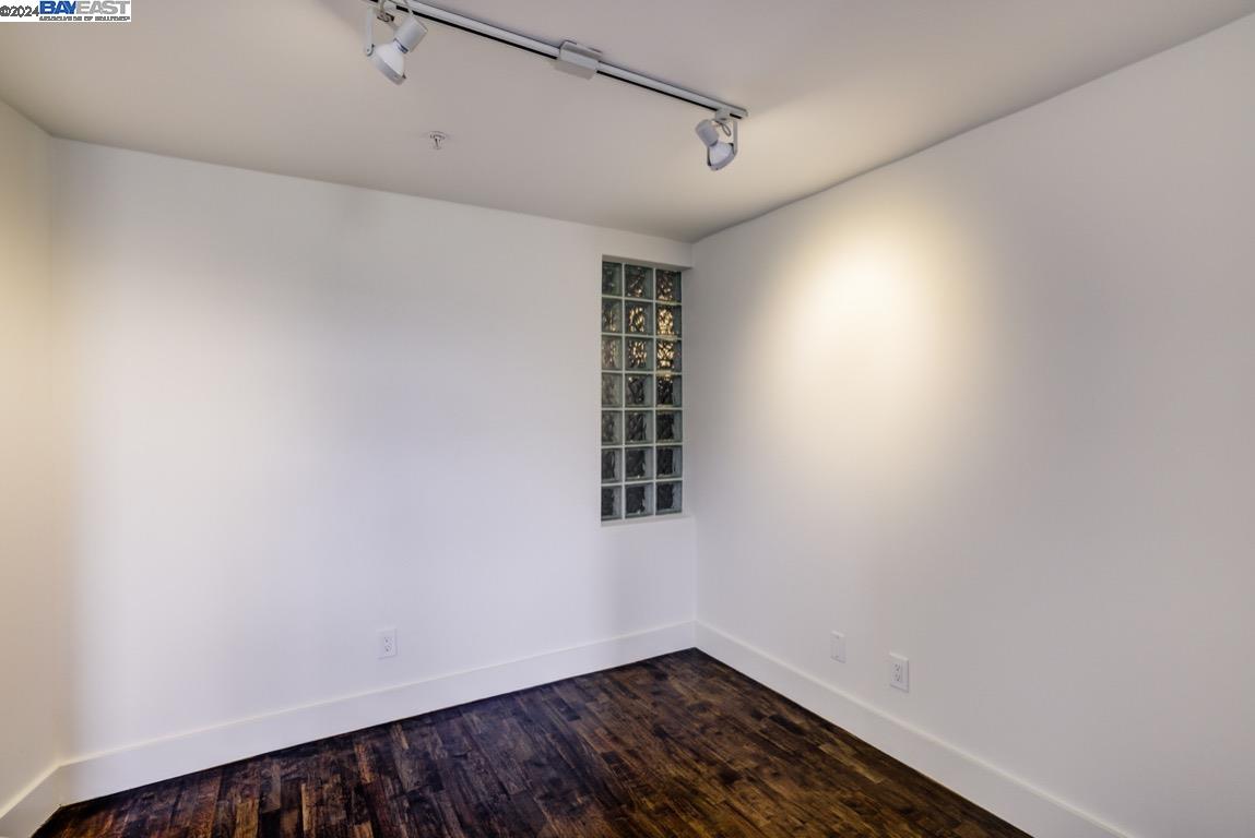 Detail Gallery Image 11 of 21 For 260 Clara St #2,  San Francisco,  CA 94107 - 2 Beds | 2/1 Baths