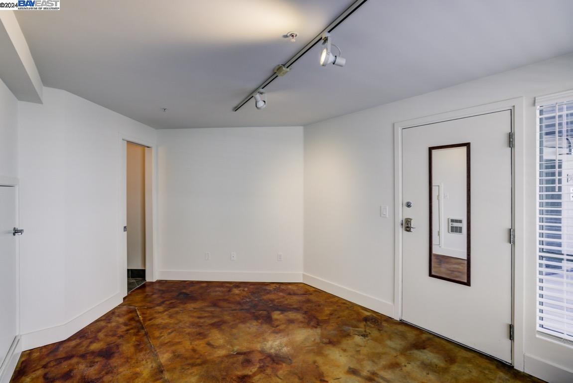 Detail Gallery Image 16 of 21 For 260 Clara St #2,  San Francisco,  CA 94107 - 2 Beds | 2/1 Baths
