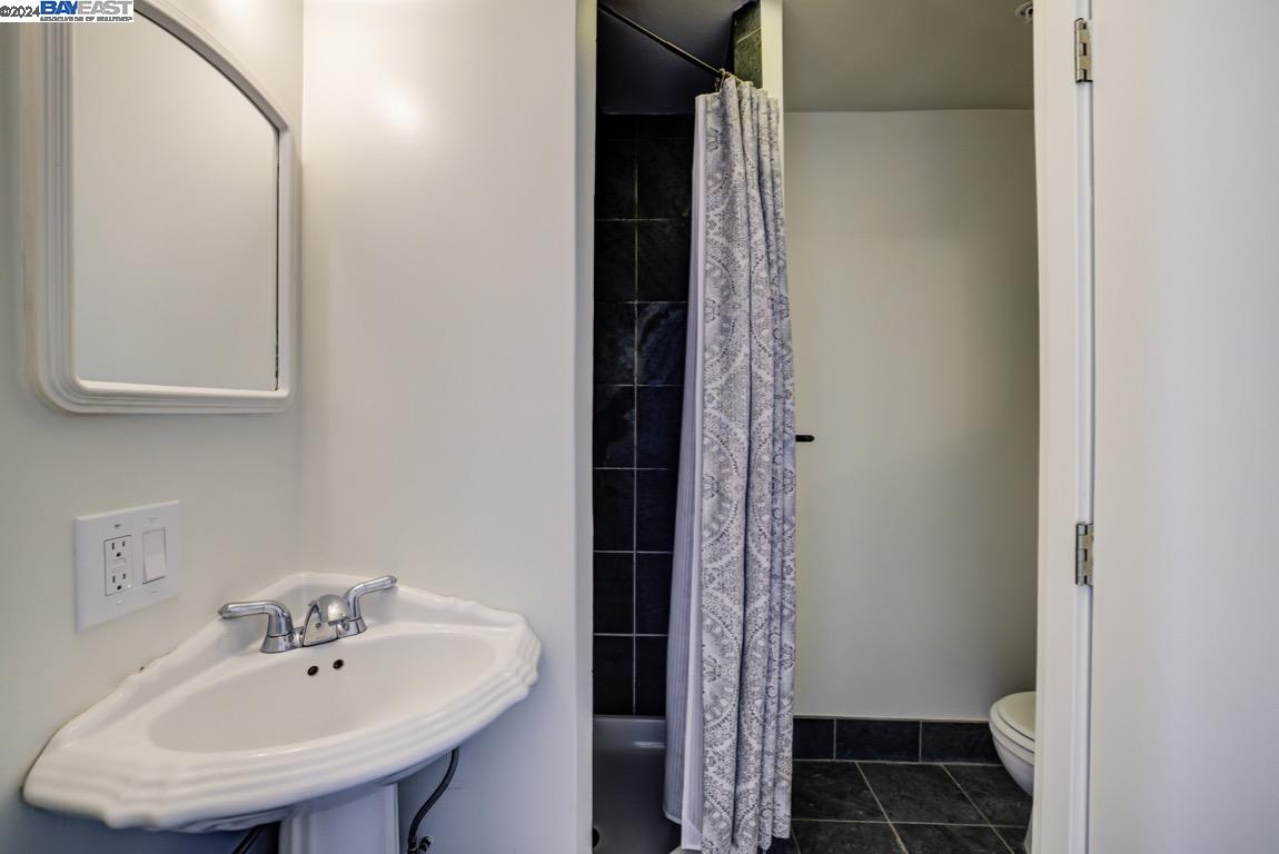 Detail Gallery Image 17 of 21 For 260 Clara St #2,  San Francisco,  CA 94107 - 2 Beds | 2/1 Baths