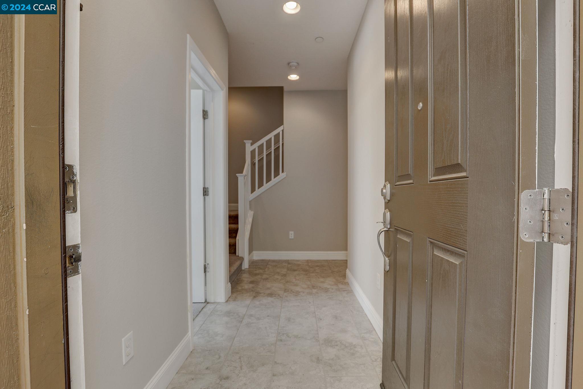Detail Gallery Image 5 of 48 For 2749 Patcham Cmn, Livermore,  CA 94550 - 4 Beds | 3/1 Baths