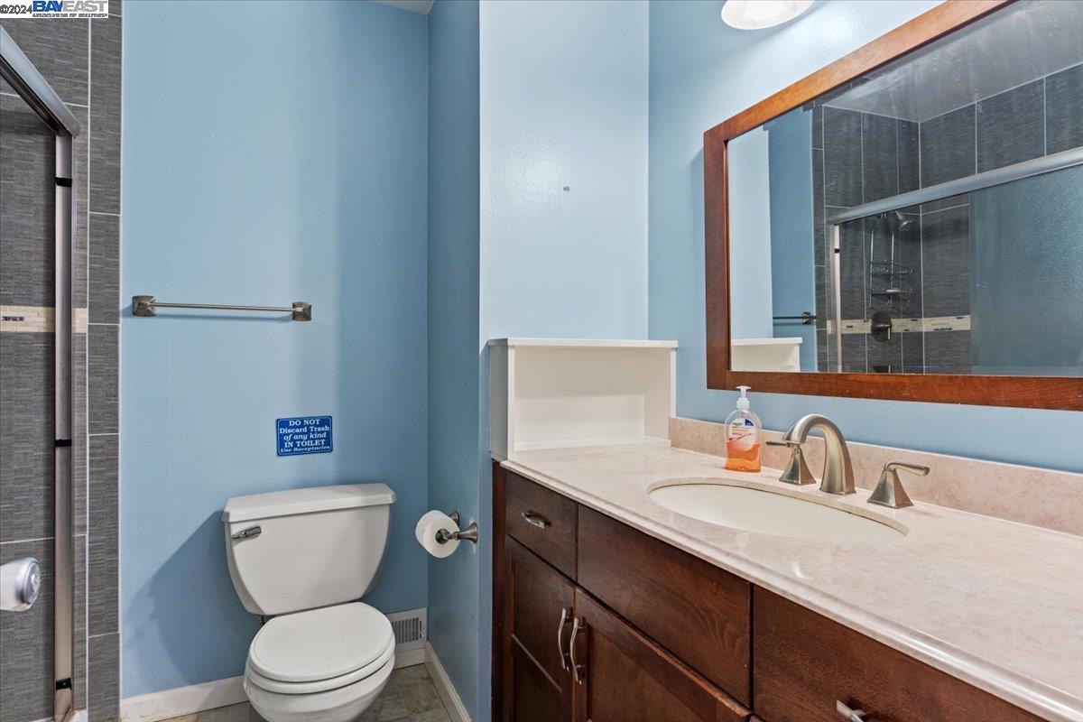 Detail Gallery Image 20 of 34 For 27340 Marigold Court, Hayward,  CA 94545 - 4 Beds | 2/1 Baths