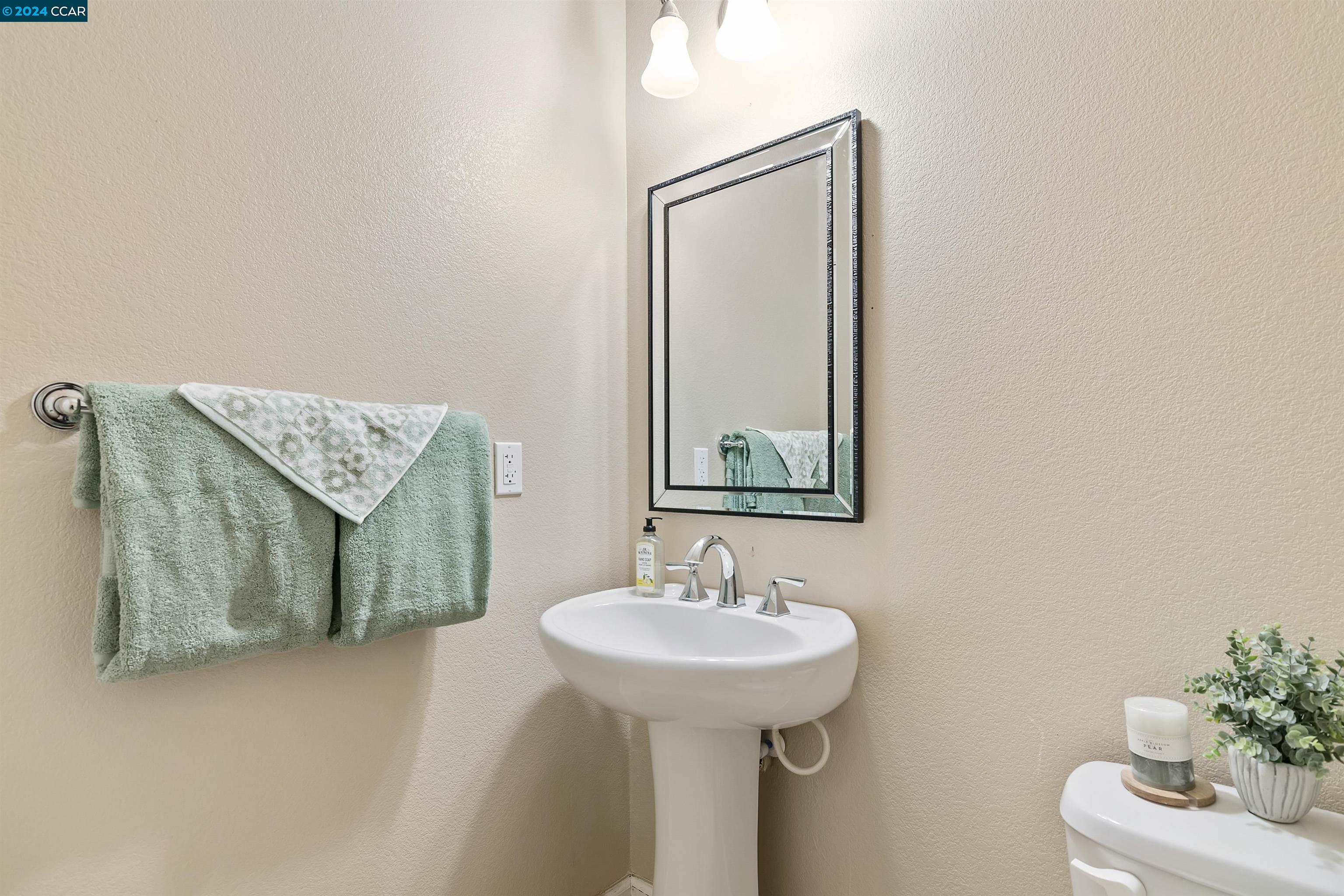 Detail Gallery Image 30 of 48 For 2342 Blue Ridge Ave, Brentwood,  CA 94513 - 4 Beds | 2/1 Baths