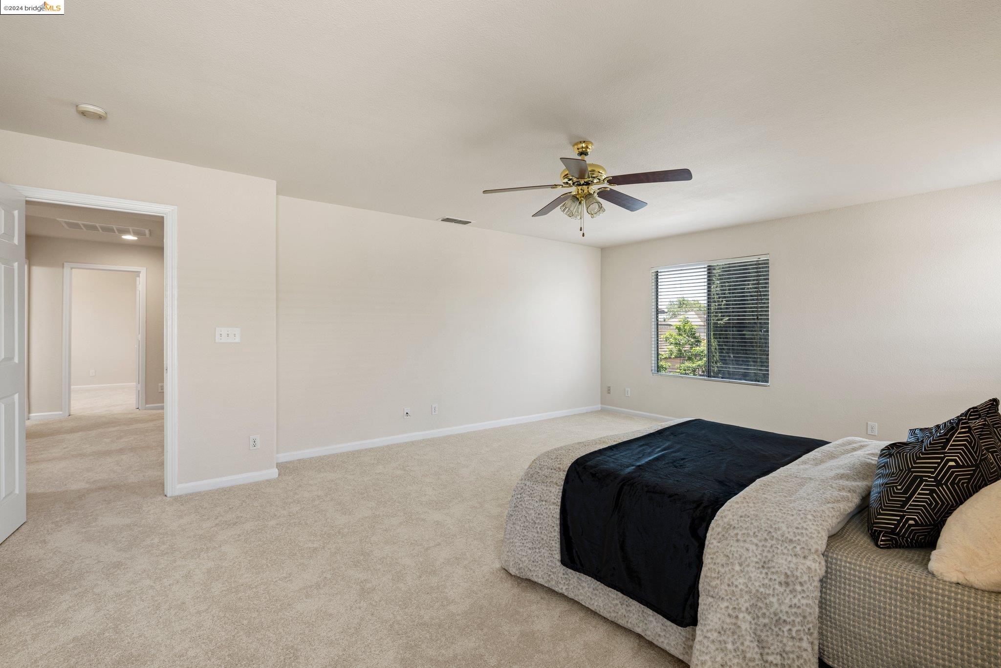 Detail Gallery Image 42 of 60 For 2047 Pasado Ave, Manteca,  CA 95336 - 4 Beds | 2/1 Baths