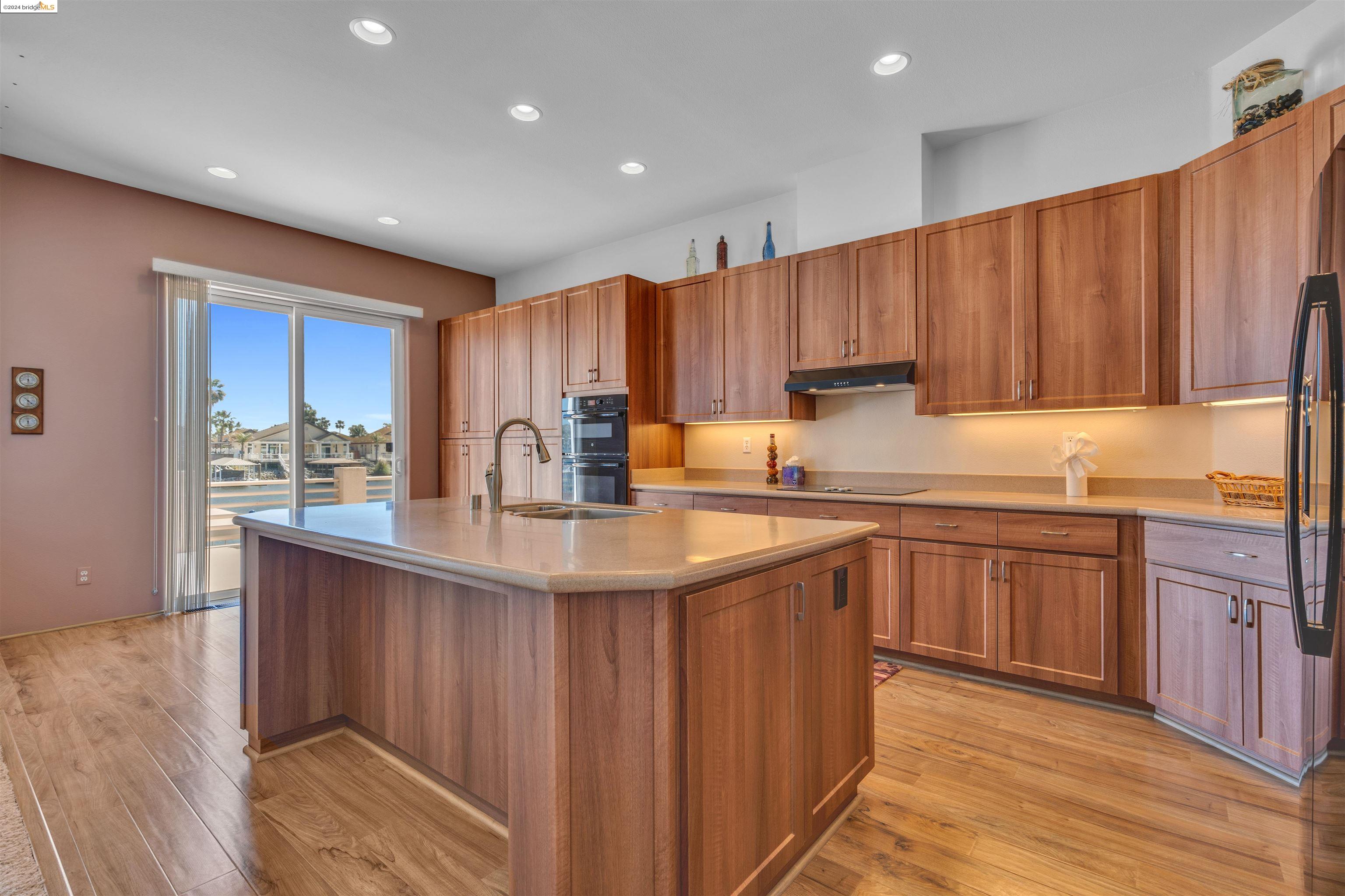 Detail Gallery Image 16 of 24 For 3944 Lighthouse Place, Discovery Bay,  CA 94505-9999 - 3 Beds | 2 Baths