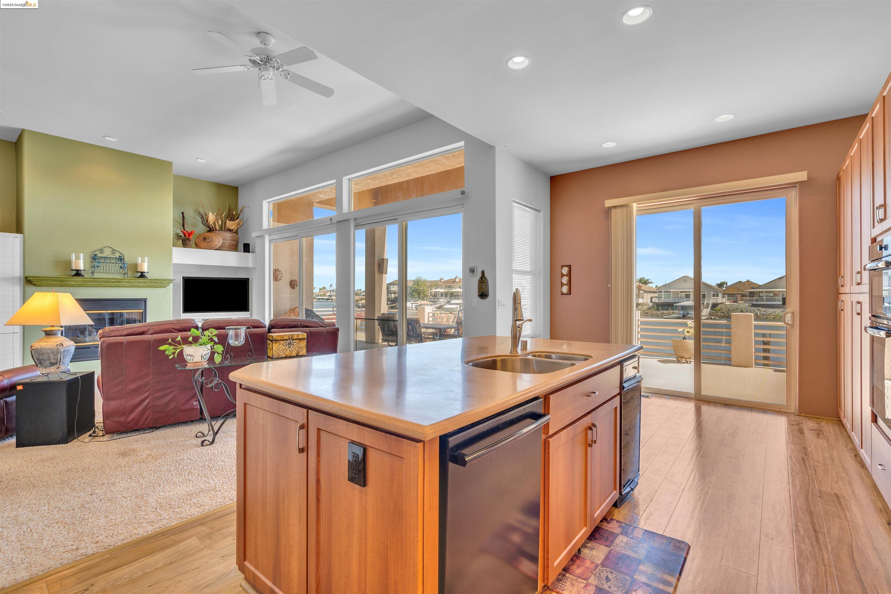 Detail Gallery Image 17 of 24 For 3944 Lighthouse Place, Discovery Bay,  CA 94505-9999 - 3 Beds | 2 Baths