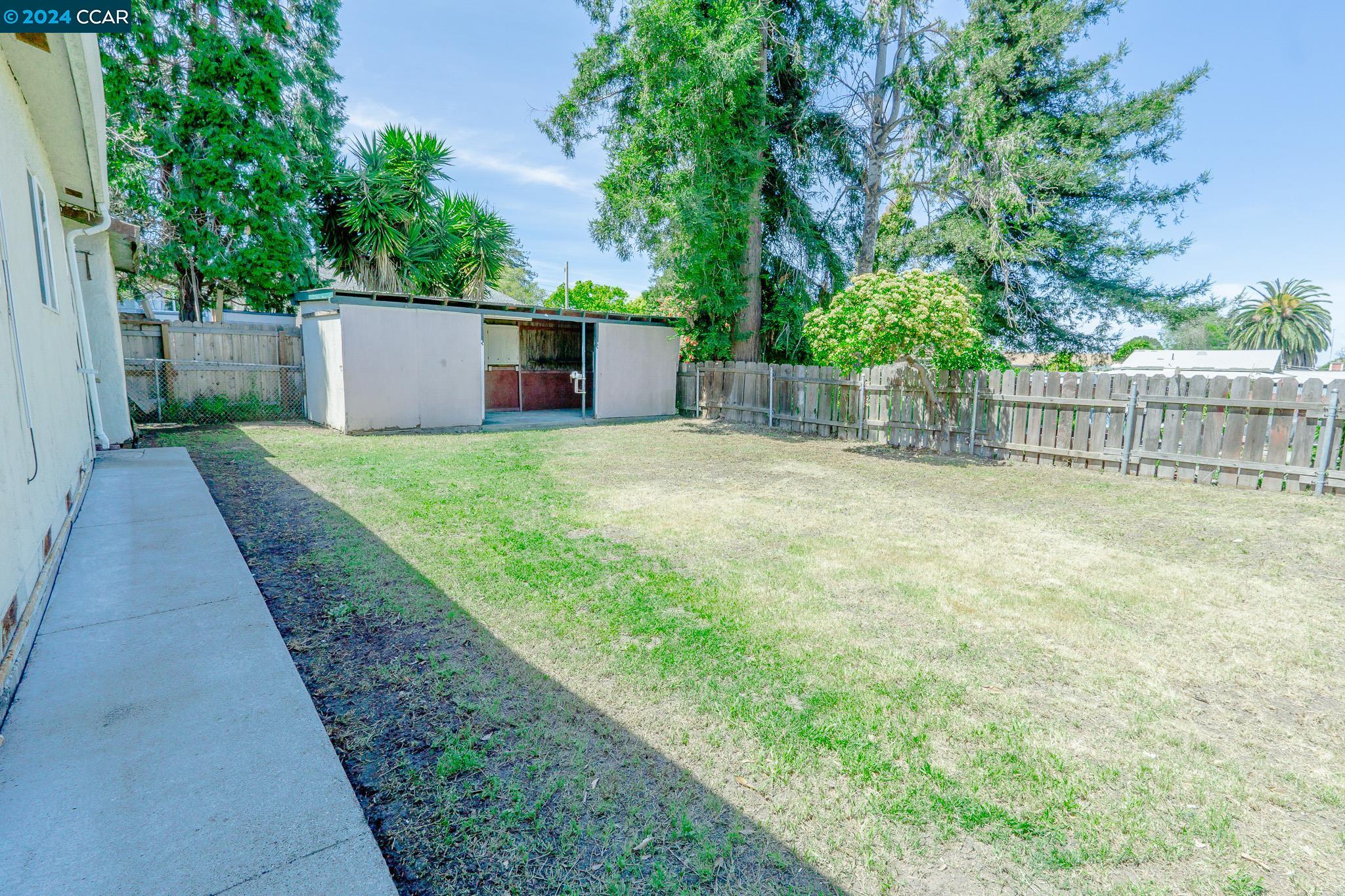 358 Lake Ave, Rodeo, CA 94572 Listing Photo  33