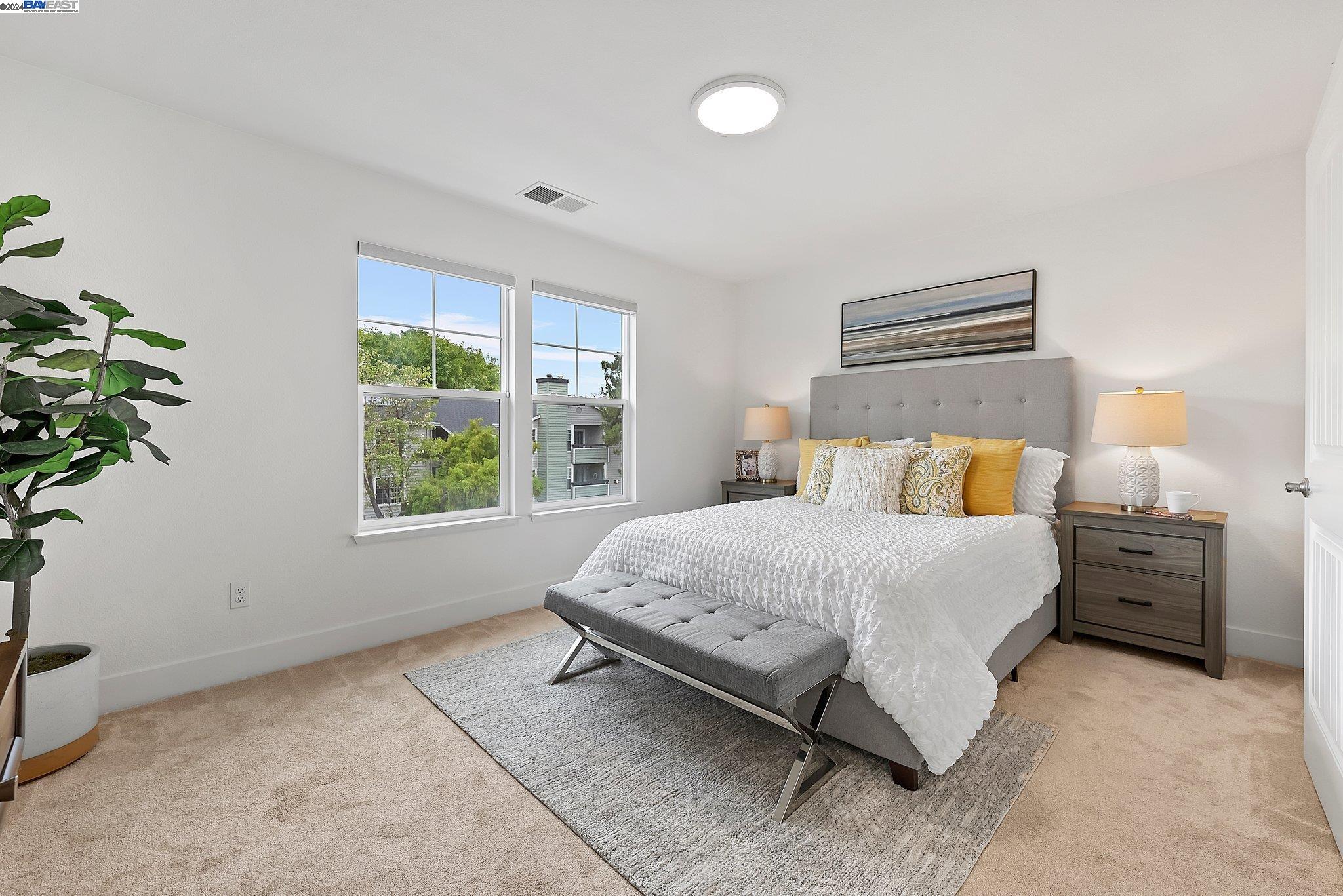 Detail Gallery Image 13 of 27 For 305 Amaryllis Ter, Sunnyvale,  CA 94086 - 3 Beds | 2/1 Baths
