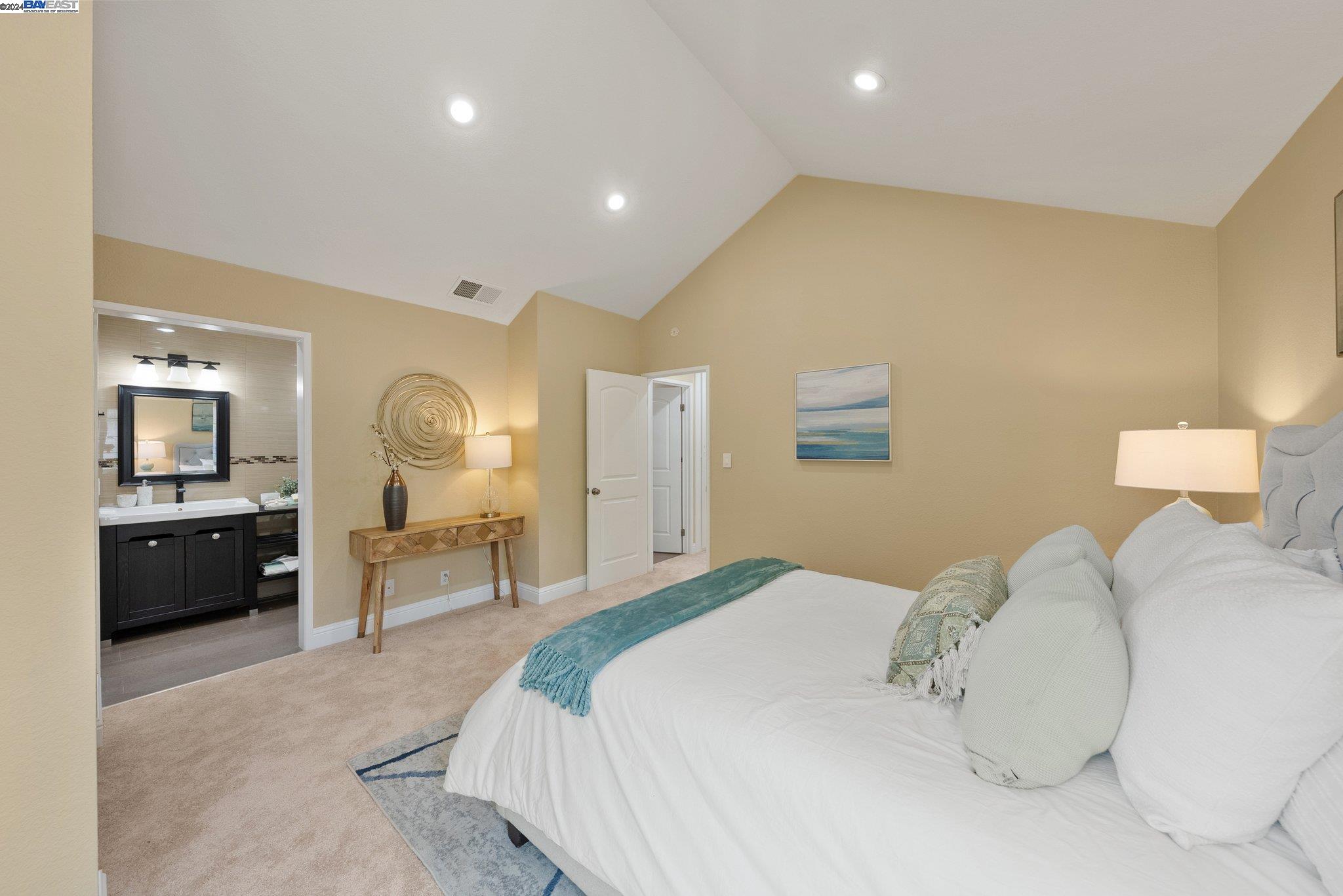 Detail Gallery Image 16 of 27 For 156 Galway Ter, Fremont,  CA 94536 - 3 Beds | 2/1 Baths