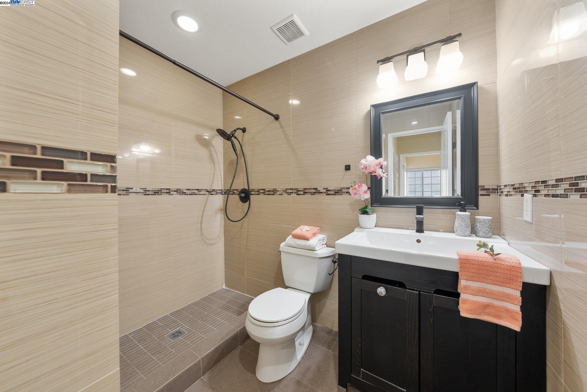 Detail Gallery Image 22 of 27 For 156 Galway Ter, Fremont,  CA 94536 - 3 Beds | 2/1 Baths