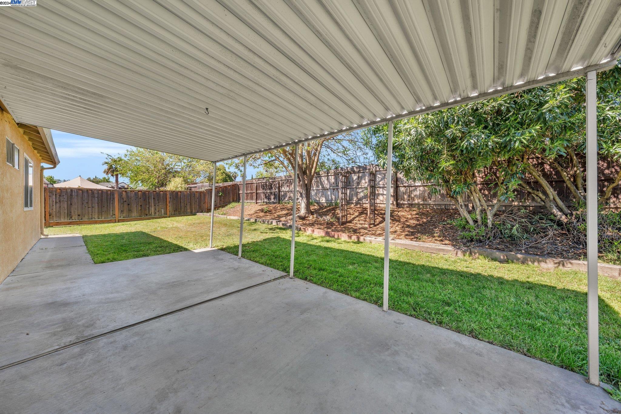 Detail Gallery Image 28 of 32 For 429 Swan Dr, Livermore,  CA 94551 - 3 Beds | 1/1 Baths