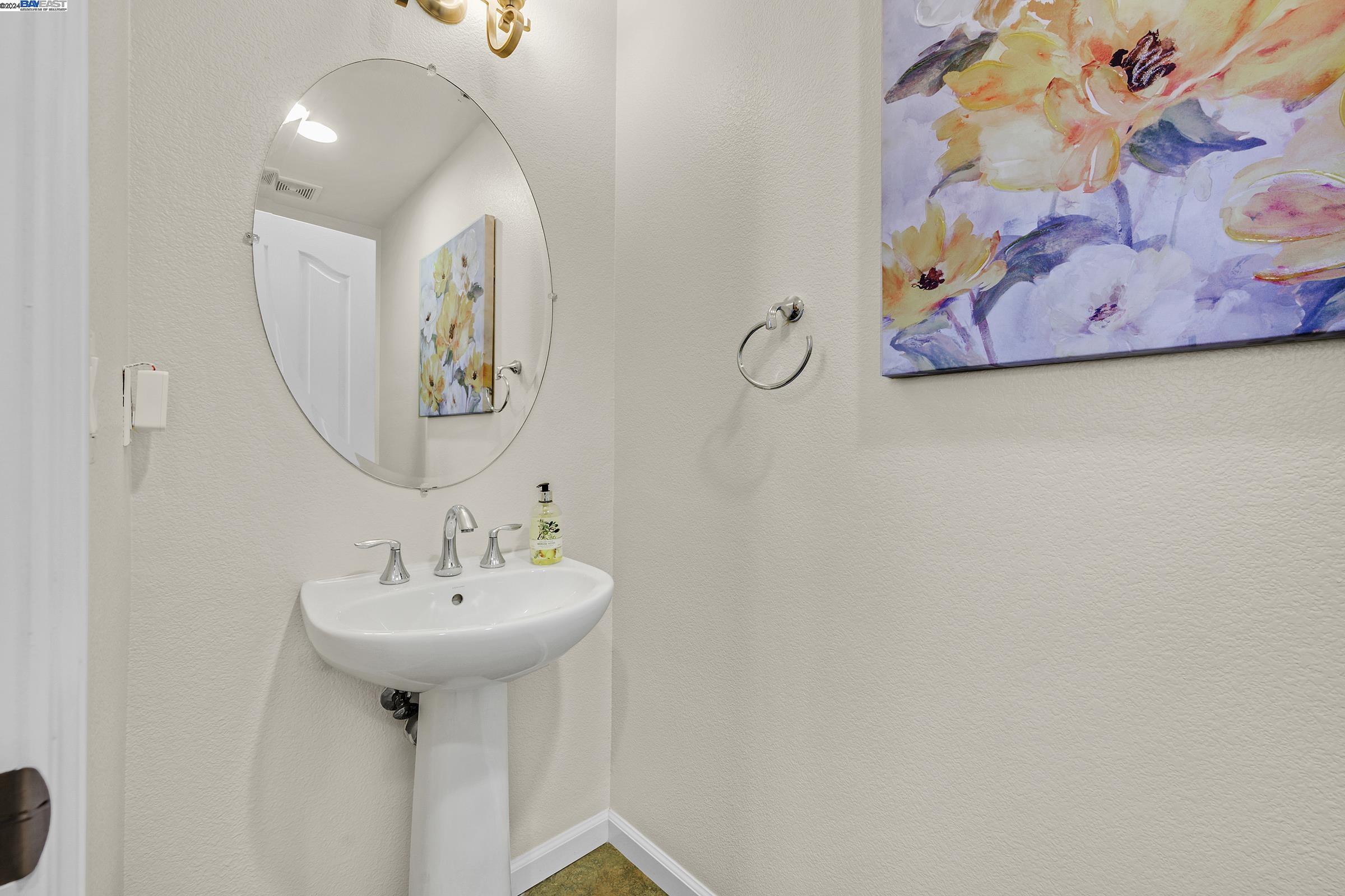 Detail Gallery Image 18 of 34 For 159 W Santa Cruz Way, Mountain House,  CA 95391 - 2 Beds | 2/1 Baths