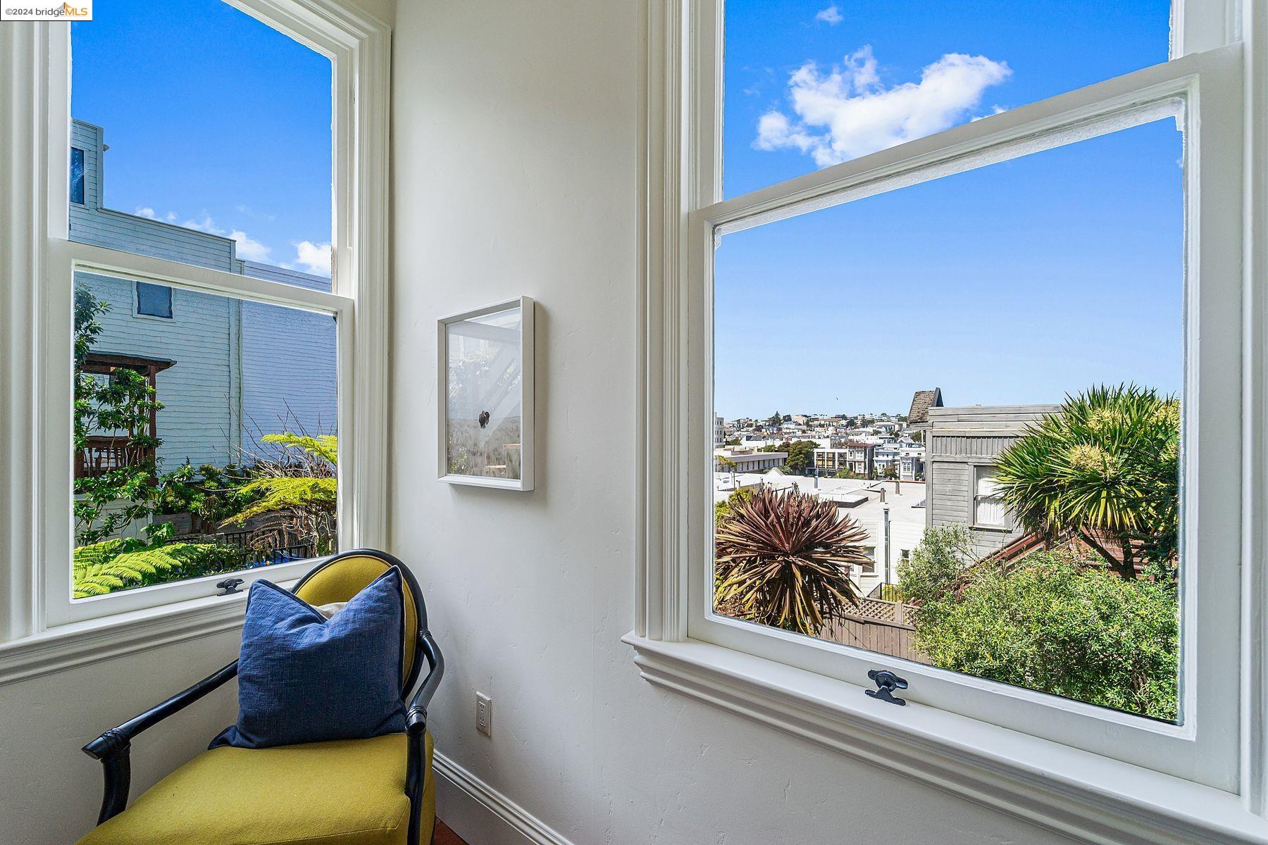 Detail Gallery Image 27 of 39 For 1122 Page Street #1,  San Francisco,  CA 94117 - 3 Beds | 2 Baths