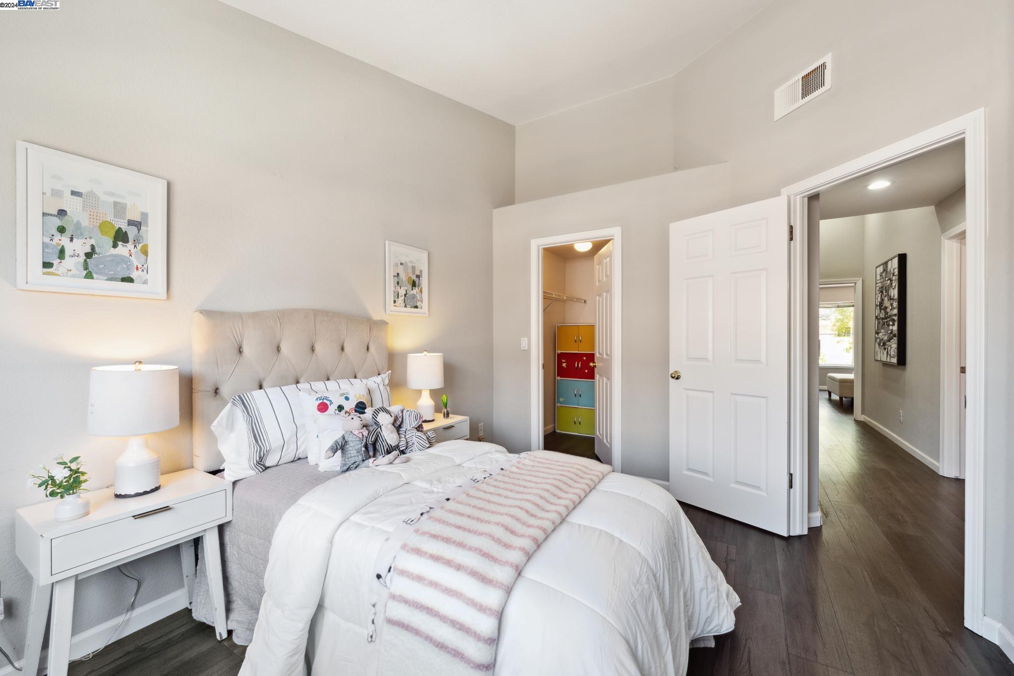 Detail Gallery Image 35 of 58 For 6040 Roma Ter #104,  Fremont,  CA 94555 - 3 Beds | 2/1 Baths