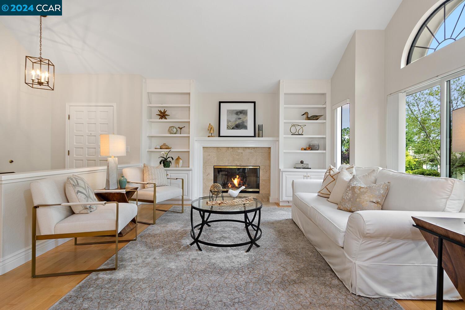 More Details about MLS # 41057105 : 347 BEACON RIDGE LN