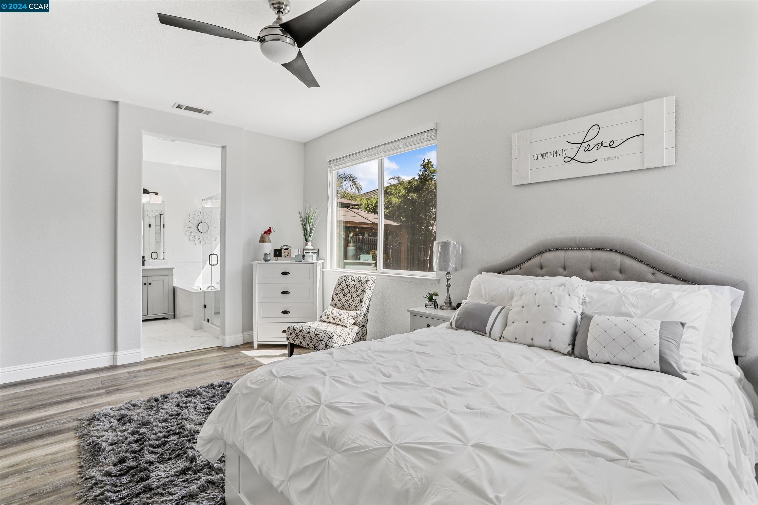 Detail Gallery Image 13 of 33 For 18 Puffin Cir, Oakley,  CA 94561 - 3 Beds | 2 Baths