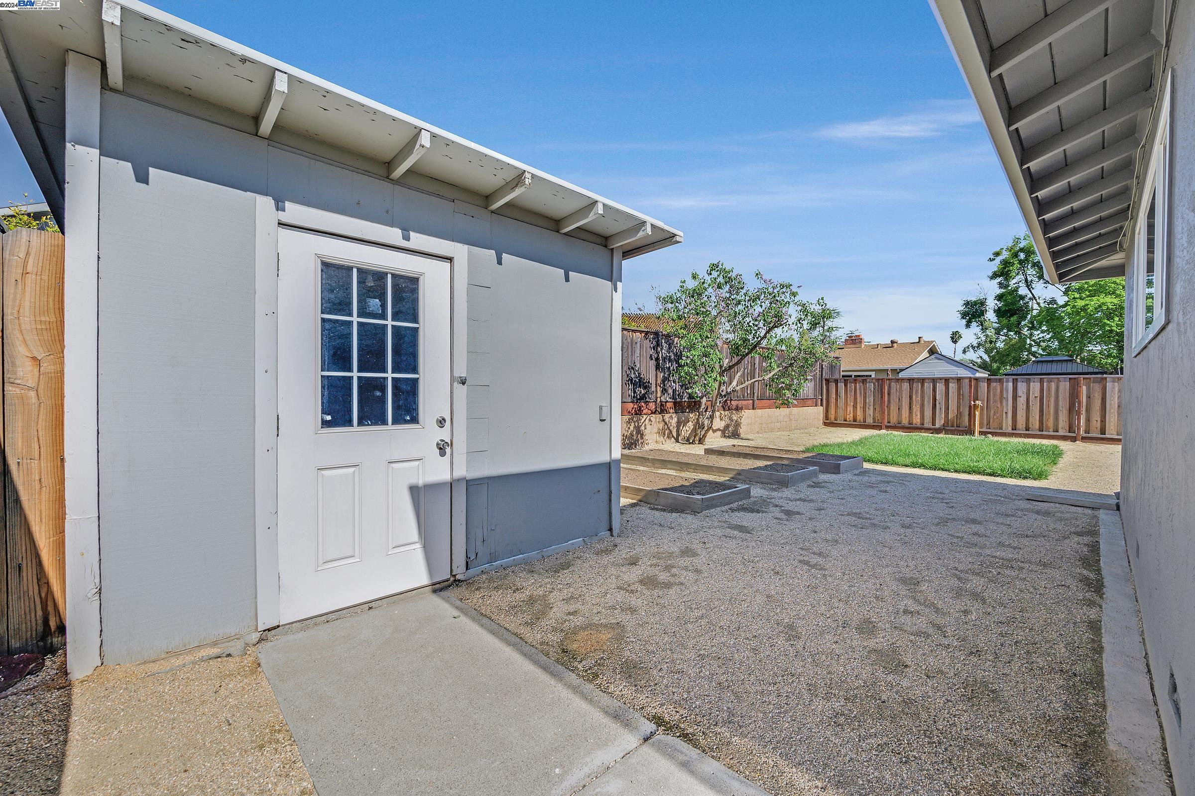 Detail Gallery Image 27 of 27 For 434 El Caminito, Livermore,  CA 94550 - 3 Beds | 2 Baths